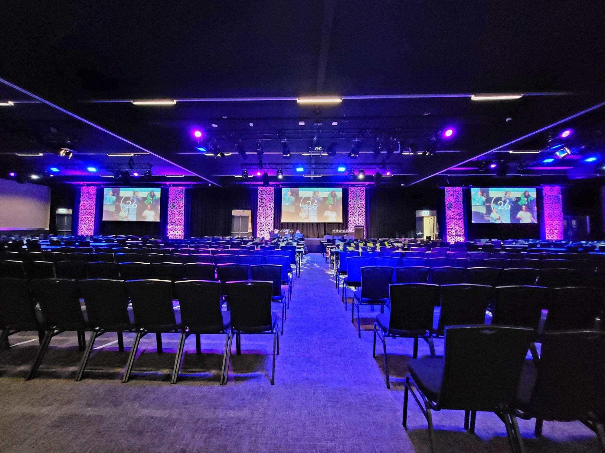 Sea World Resort Conference Centre   2