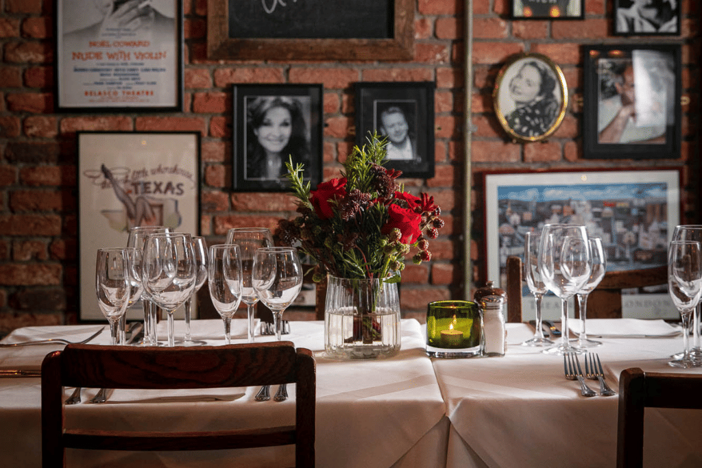 Joe Allen Restaurant & Bar 6