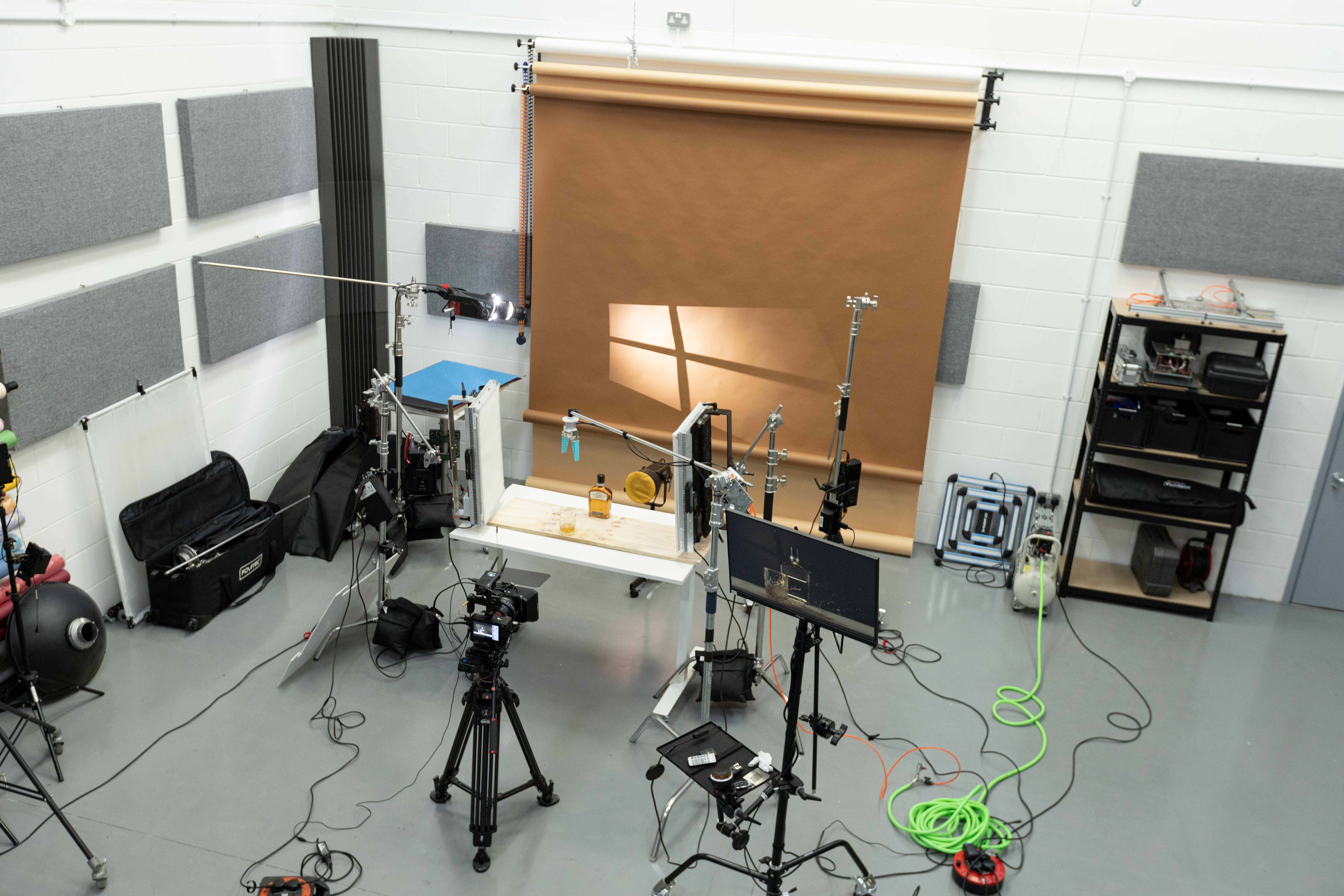 Well equipped Essex Photo / Video Studio 0