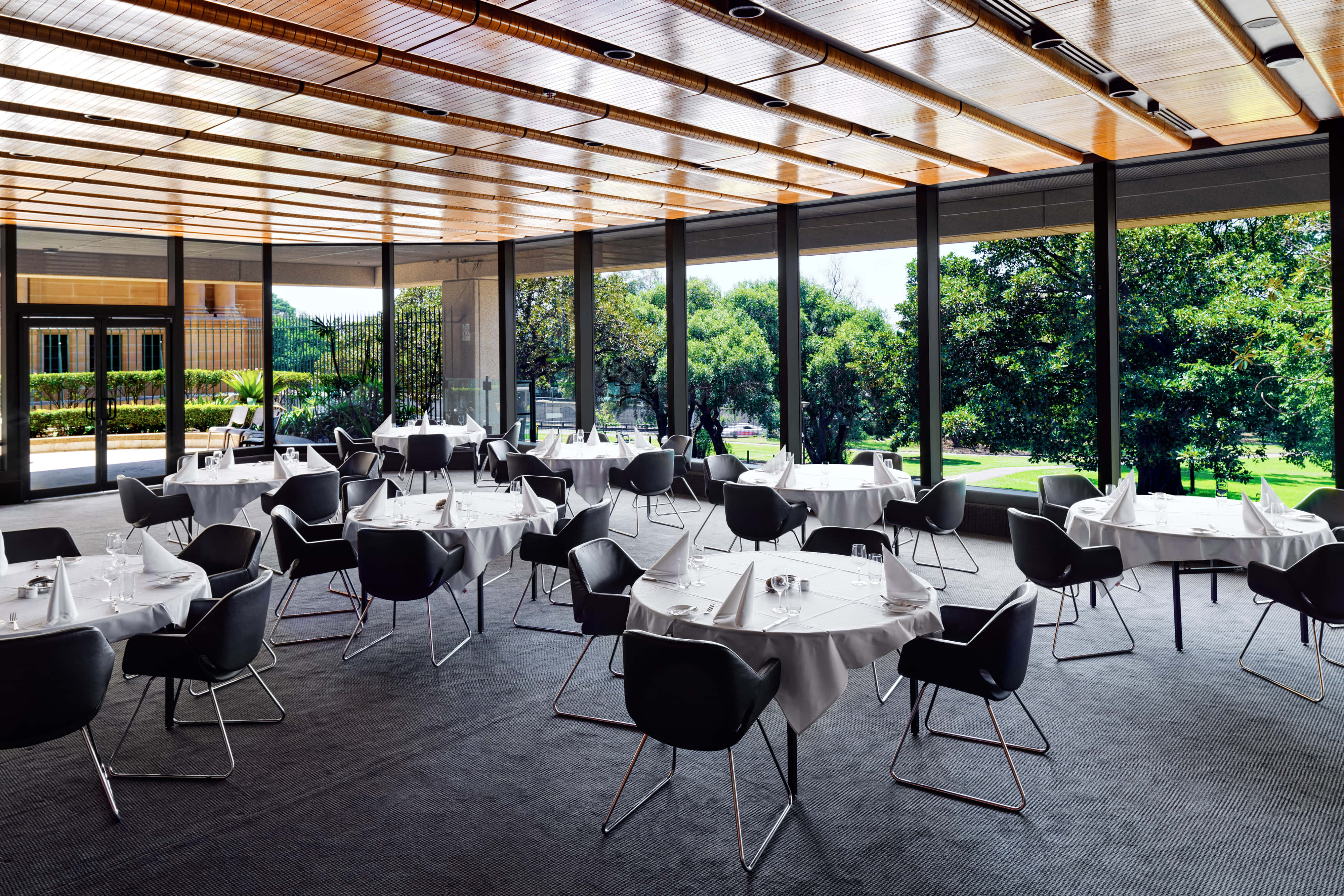 Members' Dining Room 0