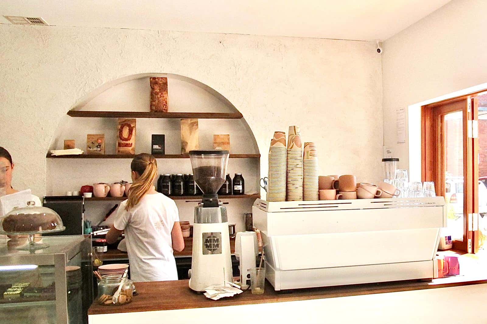 Front Coutyard / Patio 2