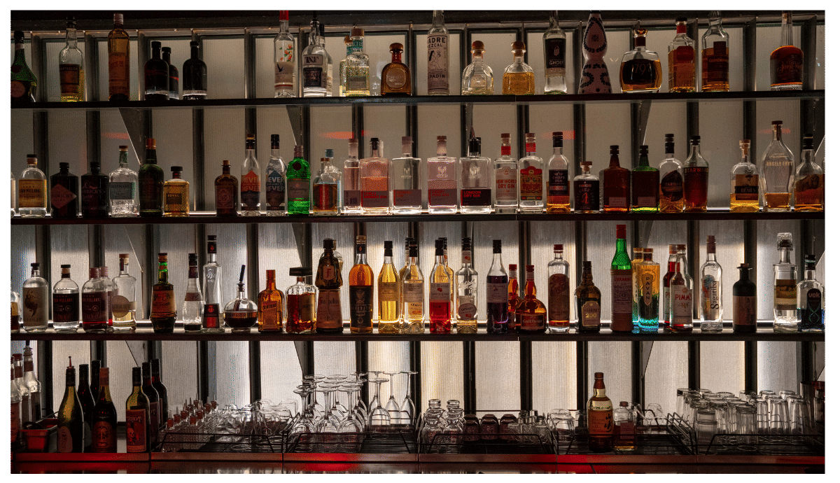 Little Red's Cocktail Bar 5