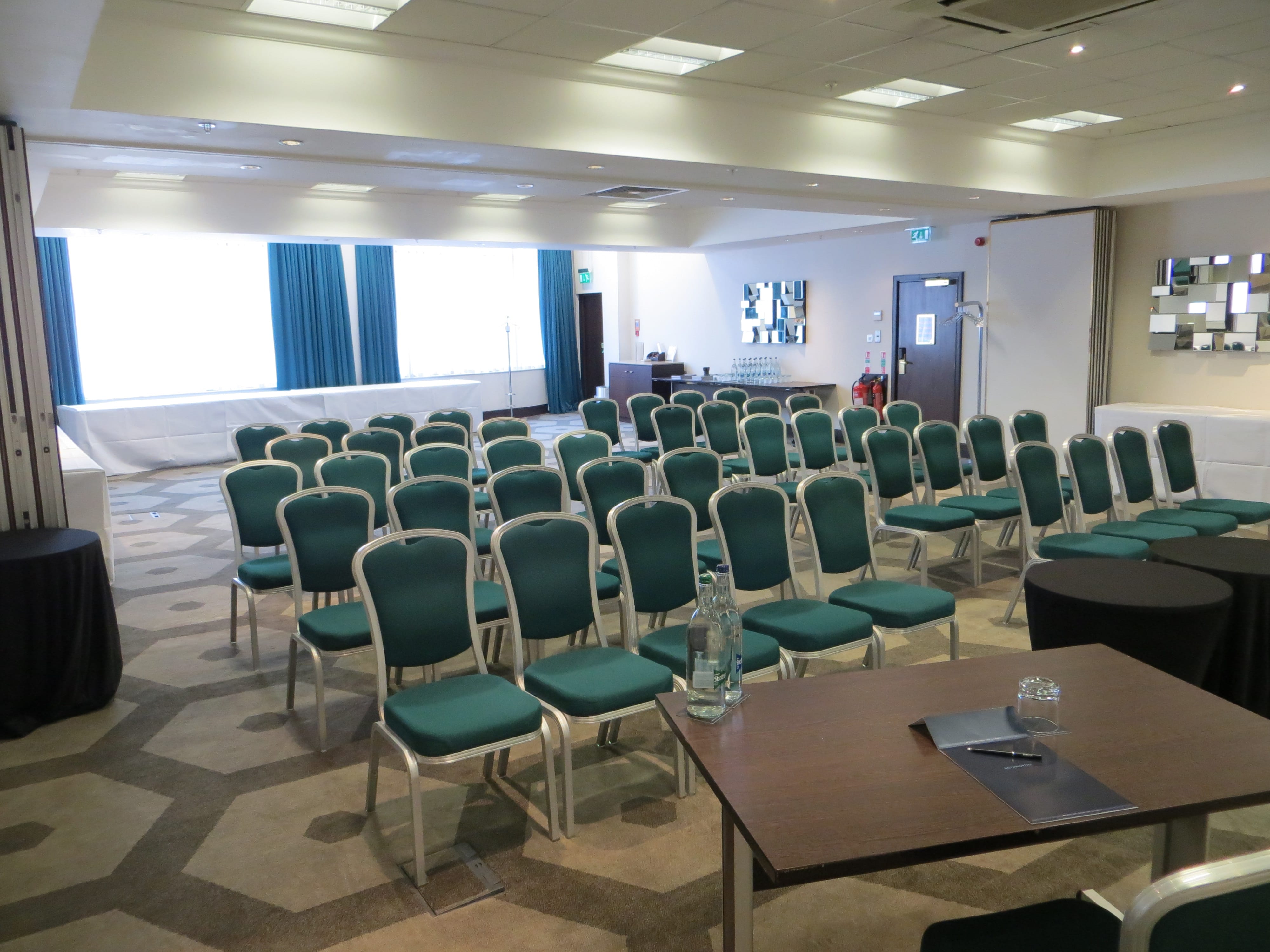 Bedford/London Rooms