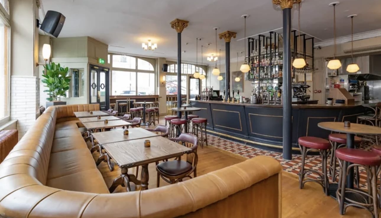 Prince Bonaparte Pub 1