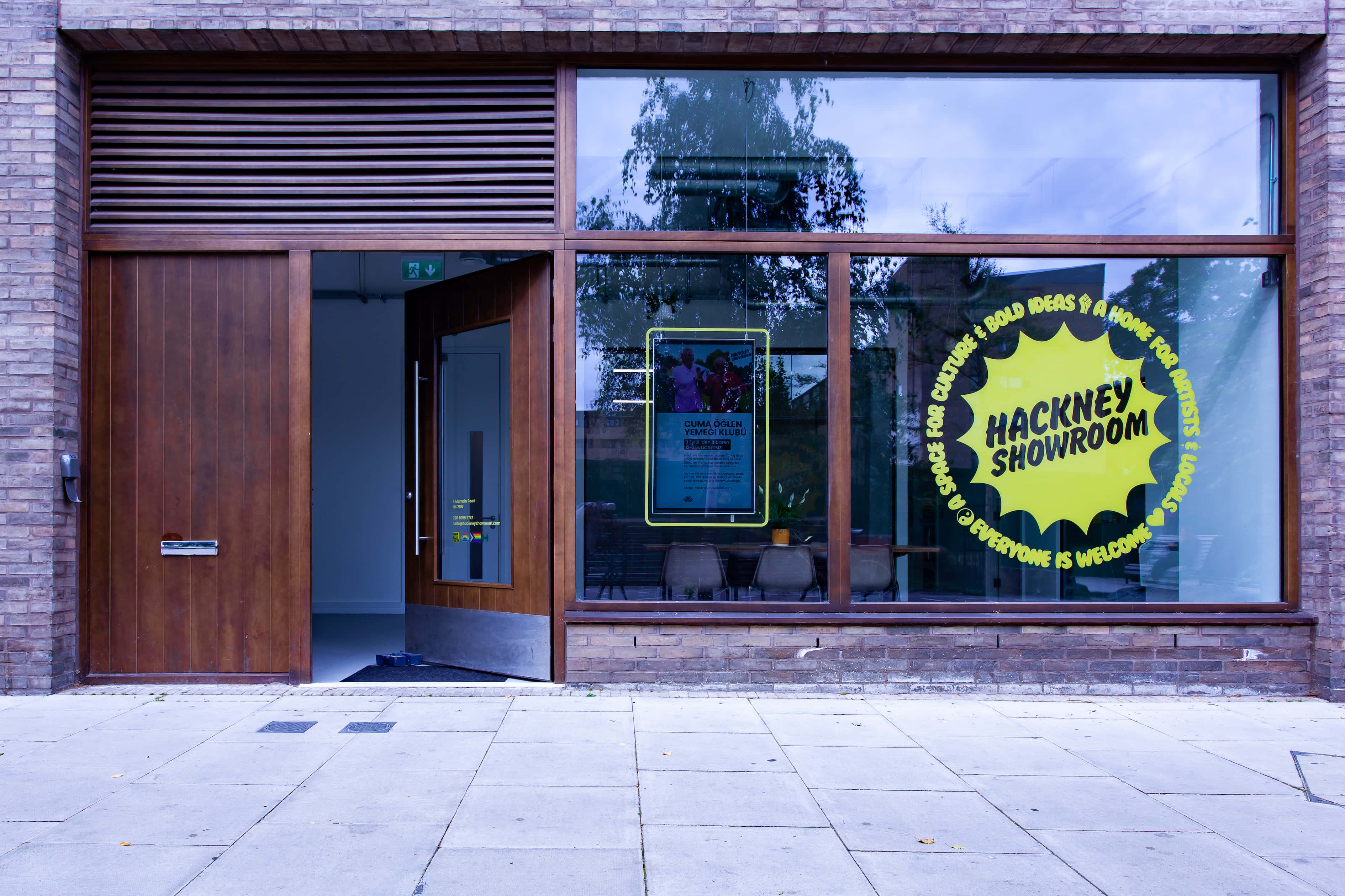 Hackney Showroom 6