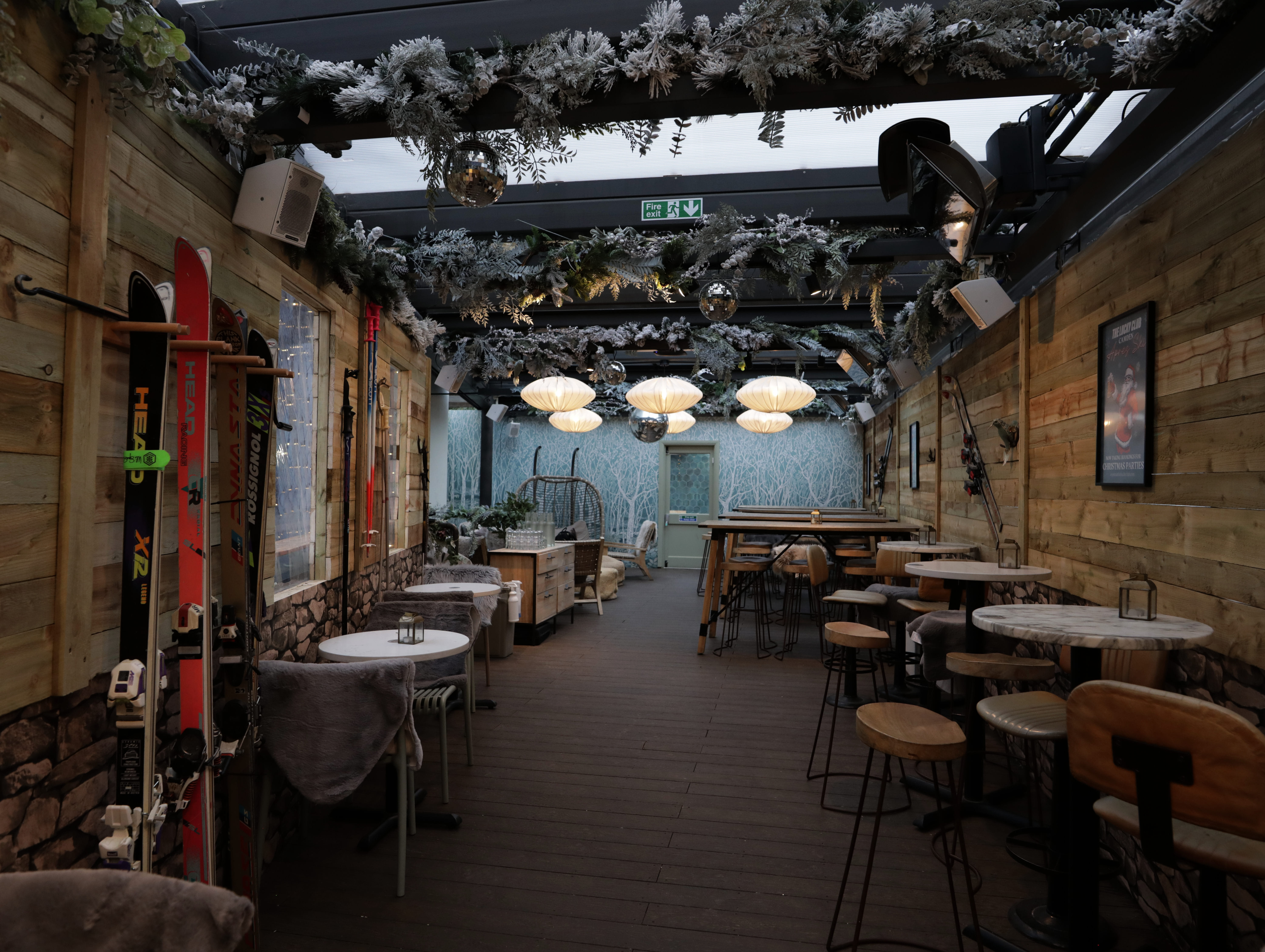 The Lucky Club Cabin  2