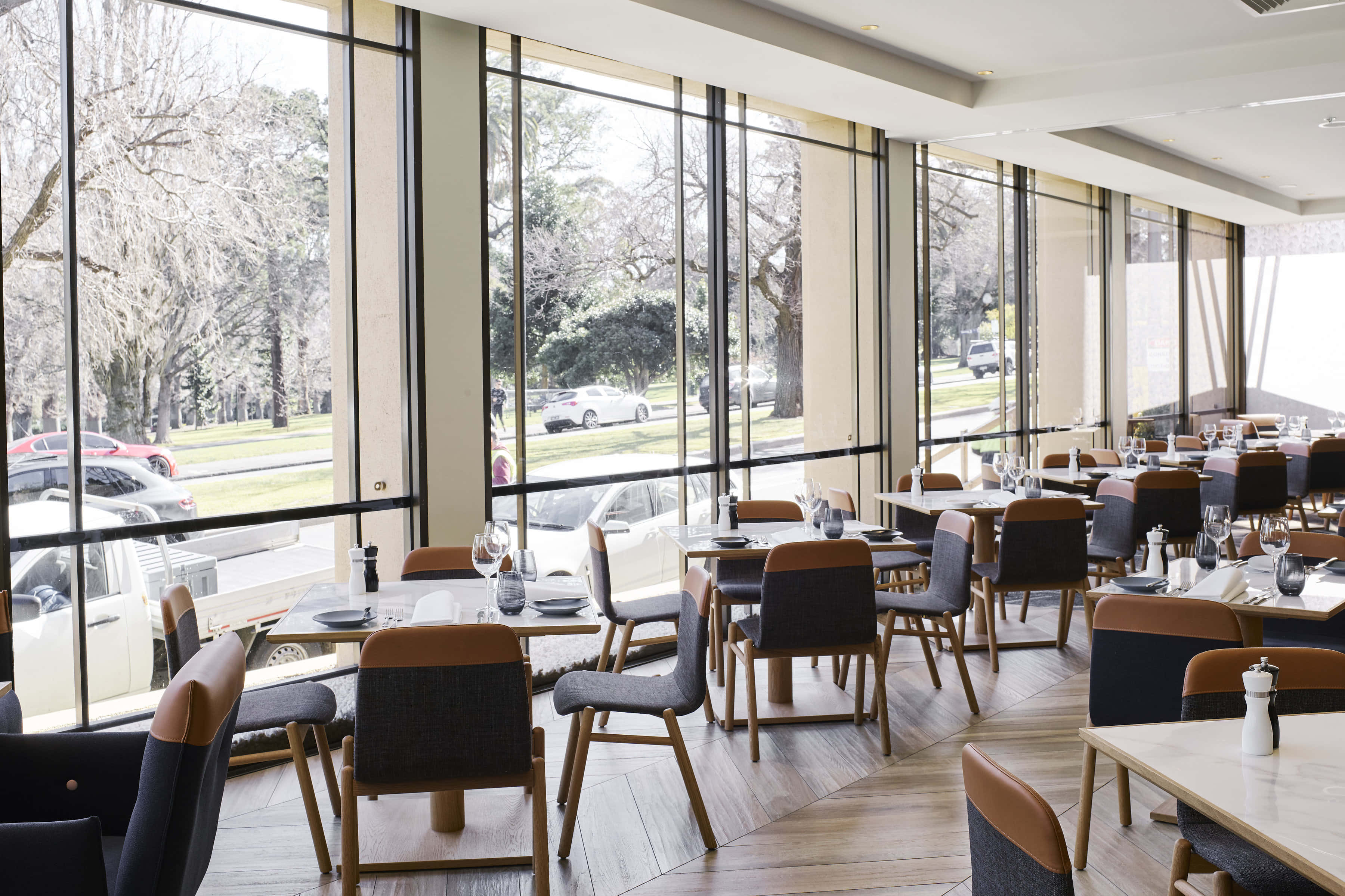 Cliveden Bar & Dining 3