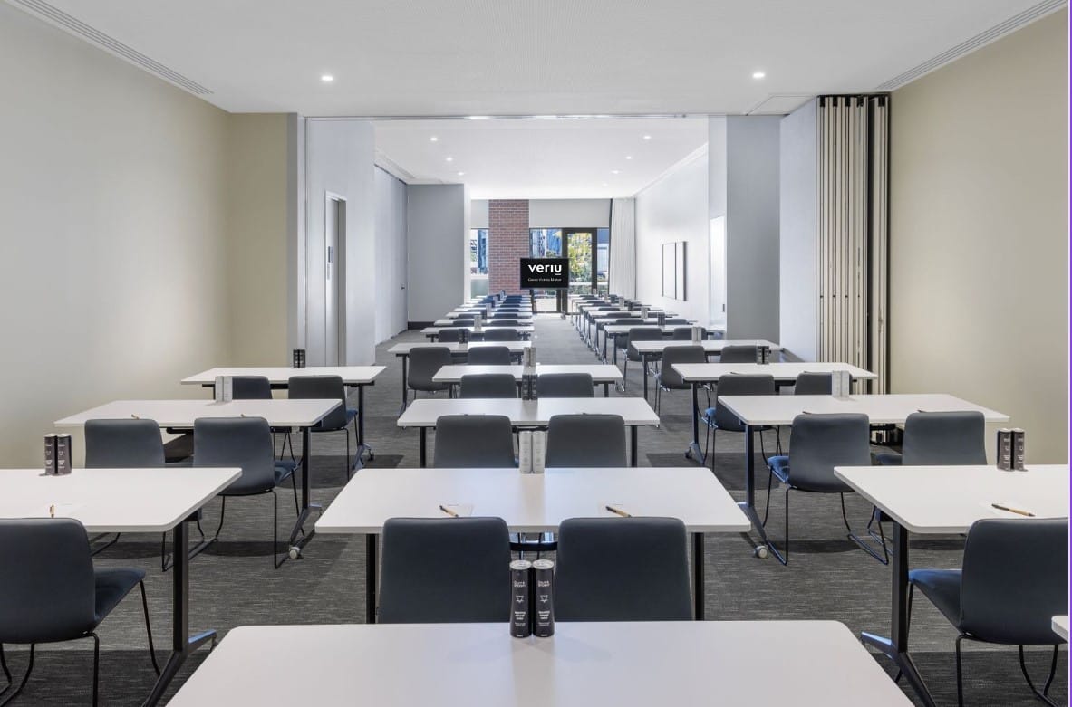 Franklin + Queen Room