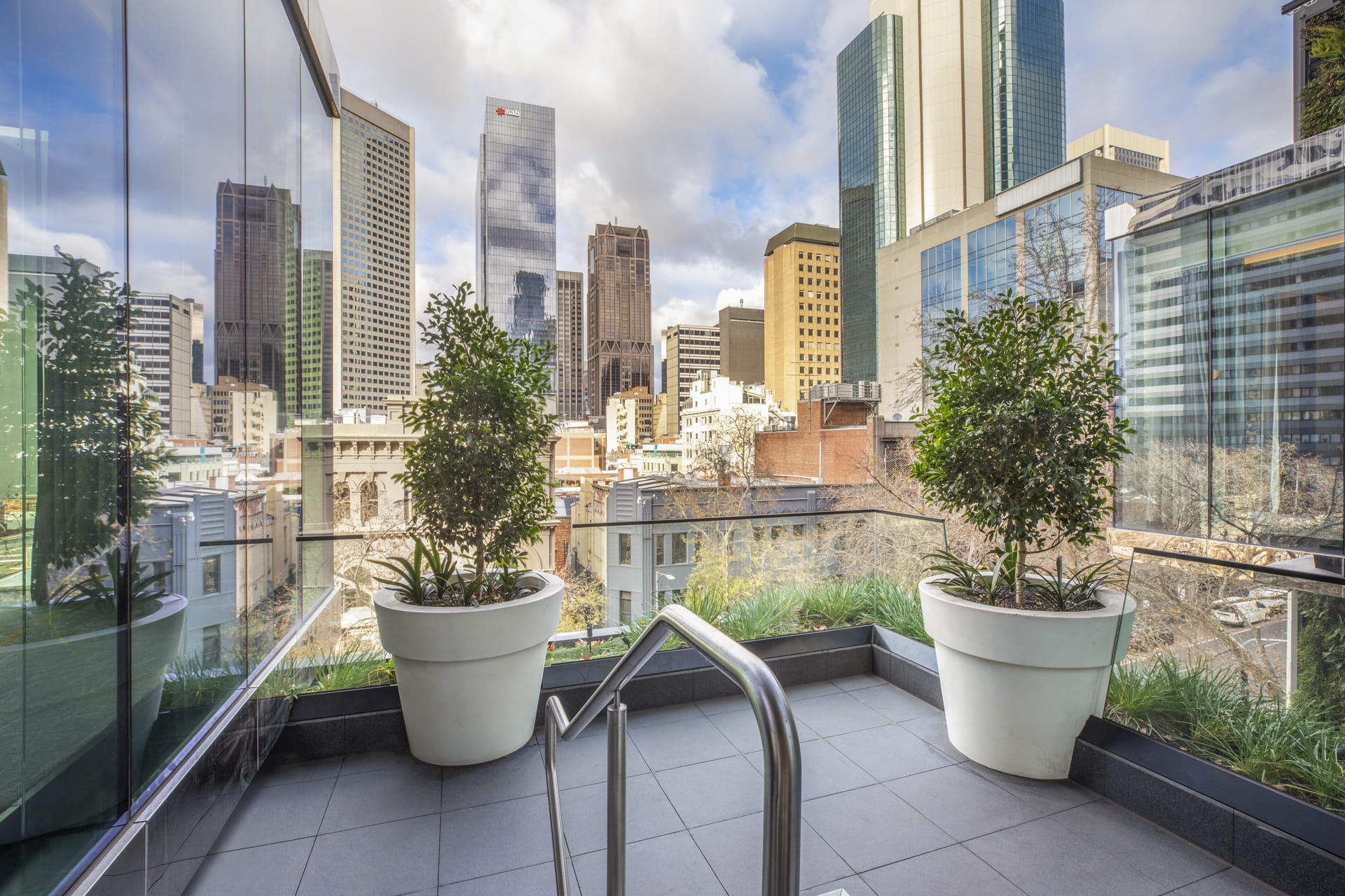 Gouldian Room / Level 5 5