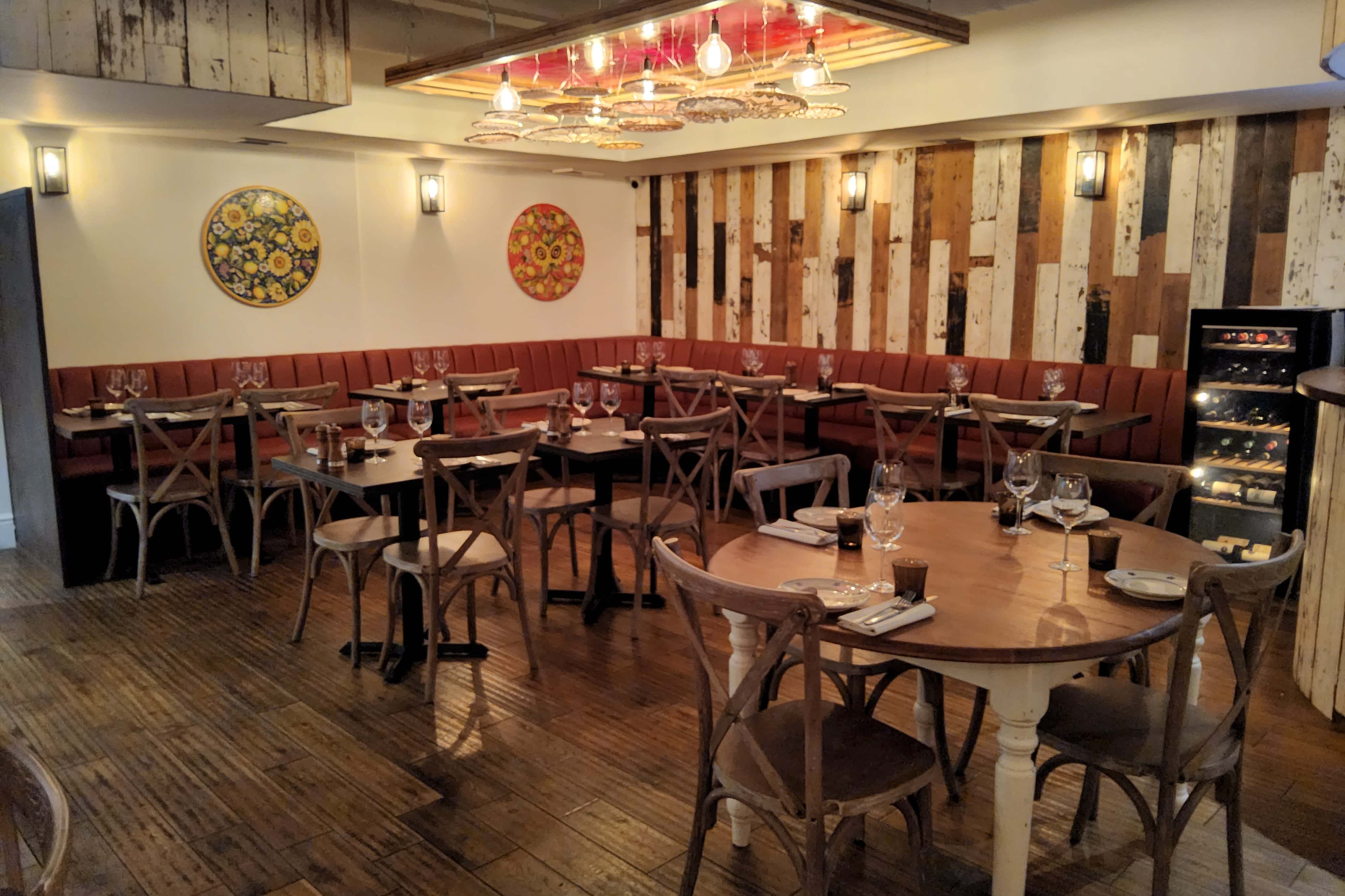 Terra Rossa St Paul's - Private Room 1