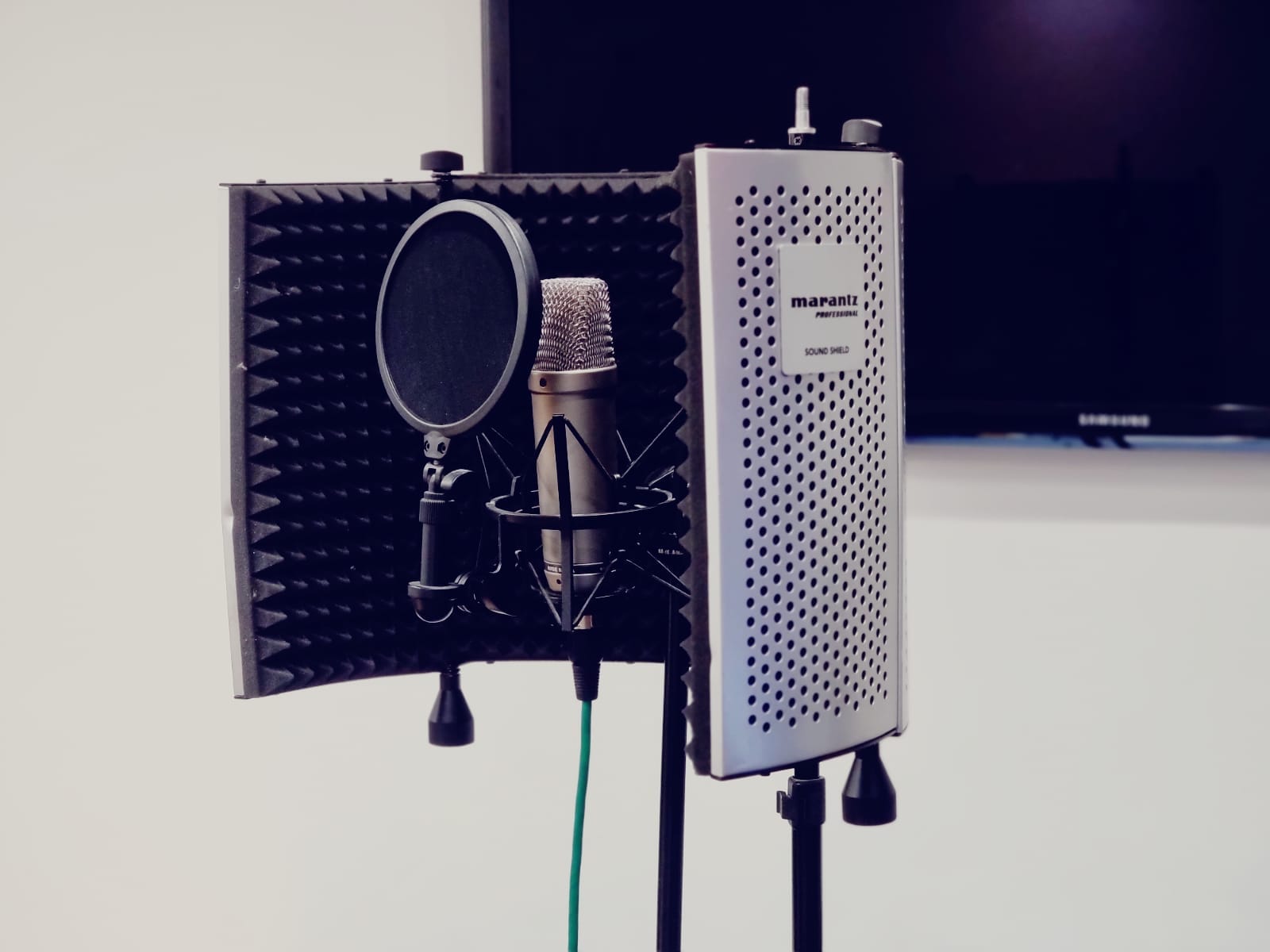 TV Studio / Photographic Studio (1000 Sq.ft) 9