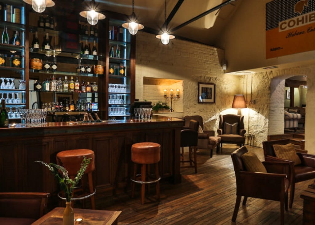 Christie's Library & Janneau Bar 1