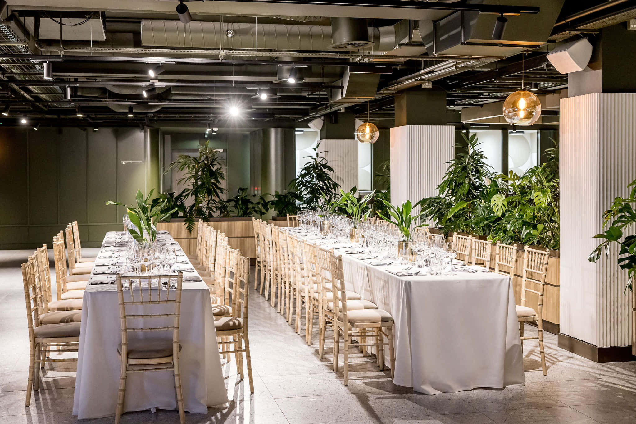 Cafe Lounge at Uncommon Holborn 5