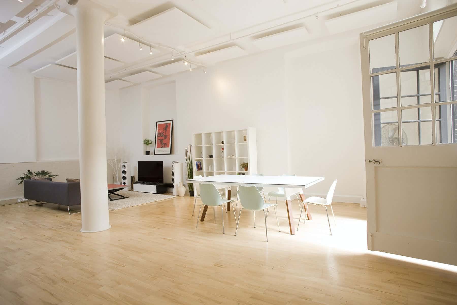 Creative Studio Full Hire 7