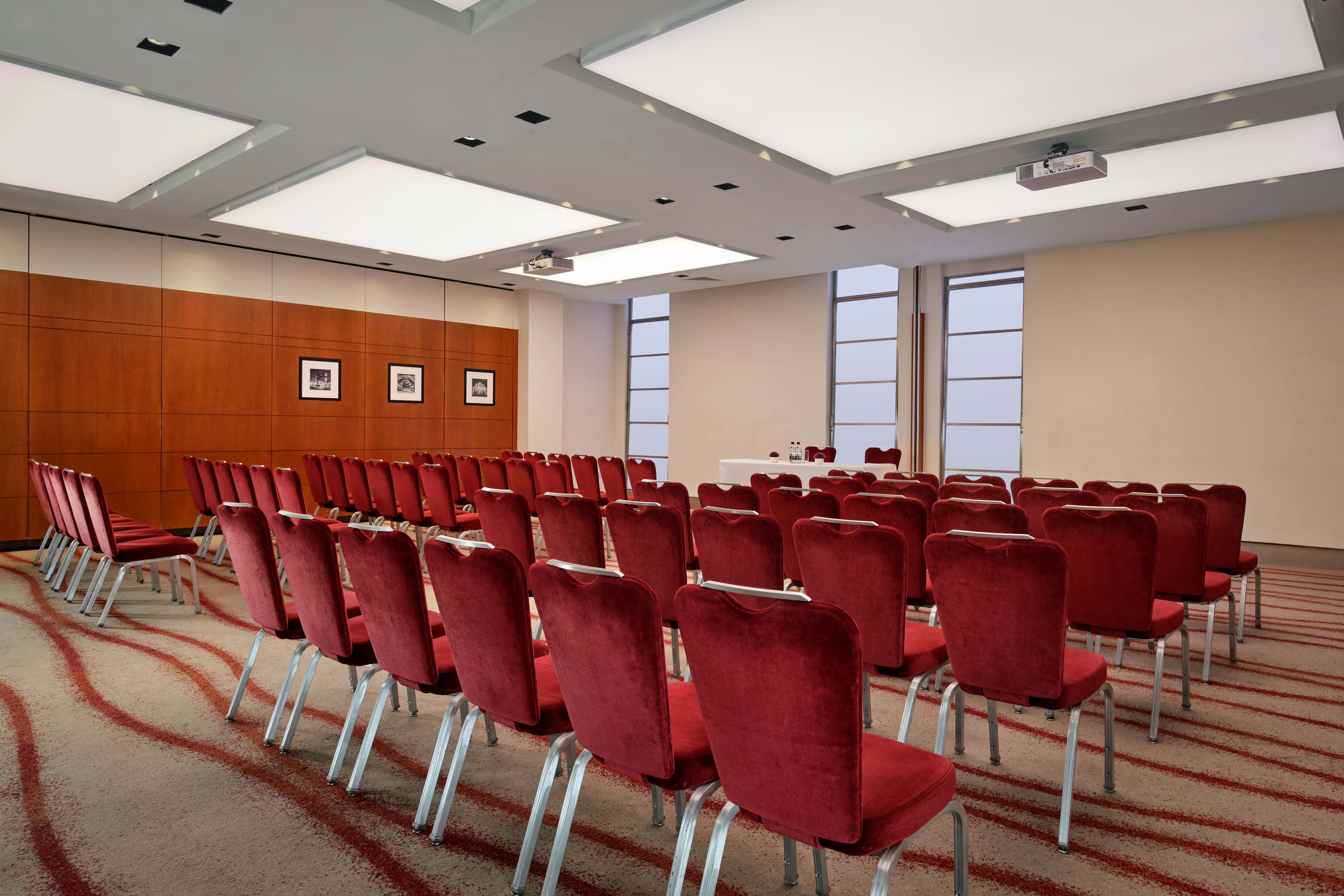 Edward Suite 2-4 3D tour