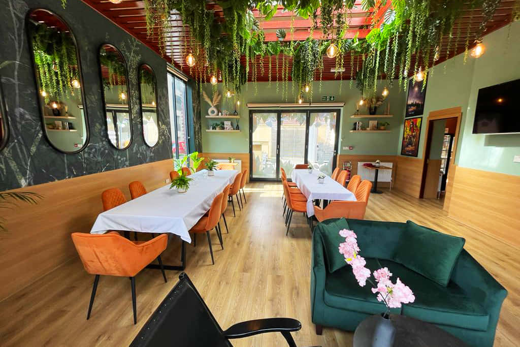 Lampton Parkside cafe 0