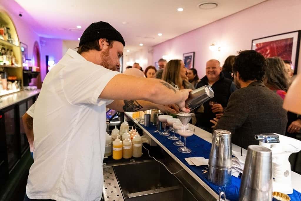 Marilyn's Bar and Diner 8