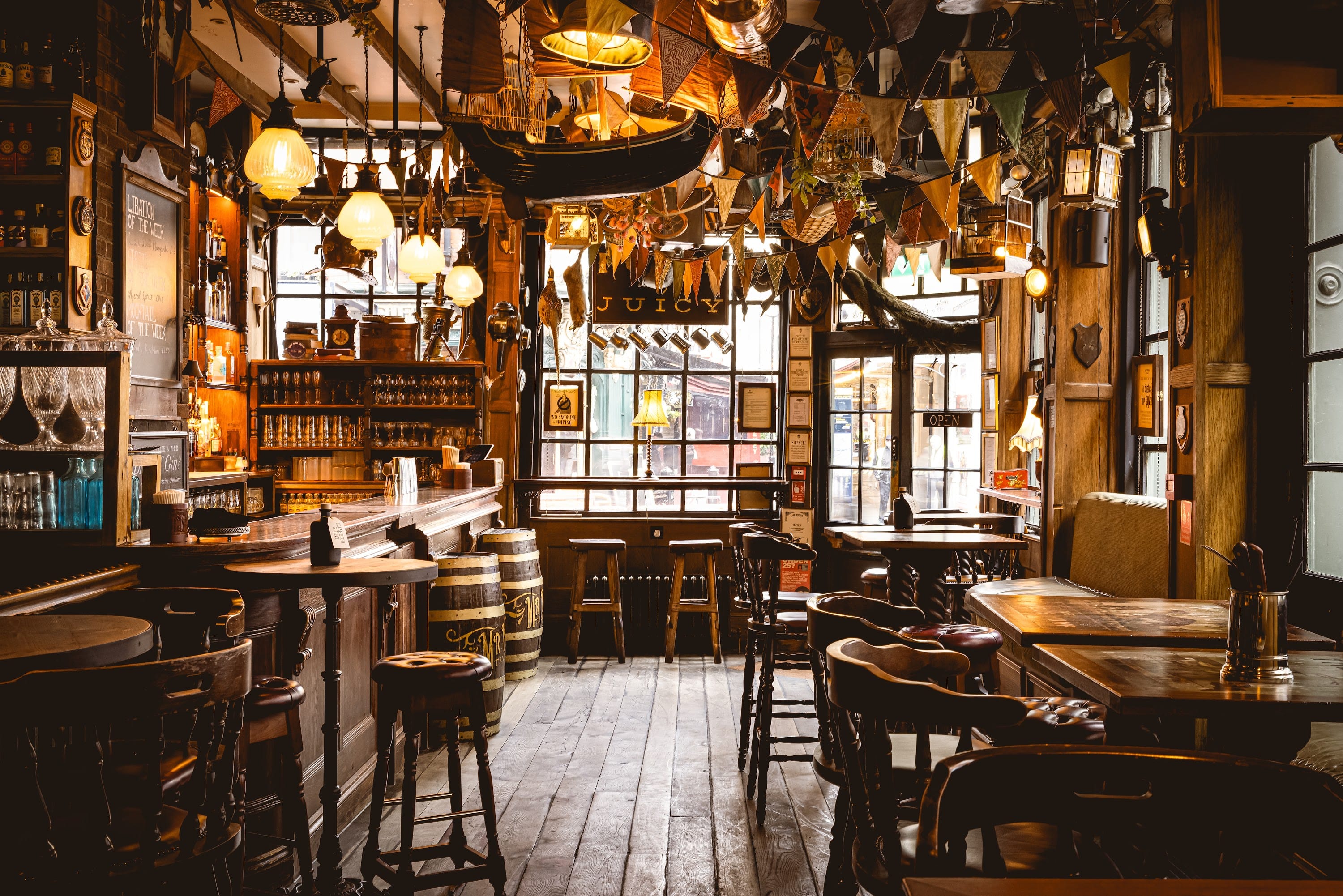 Mr Fogg's Tavern and Gin Parlour 7