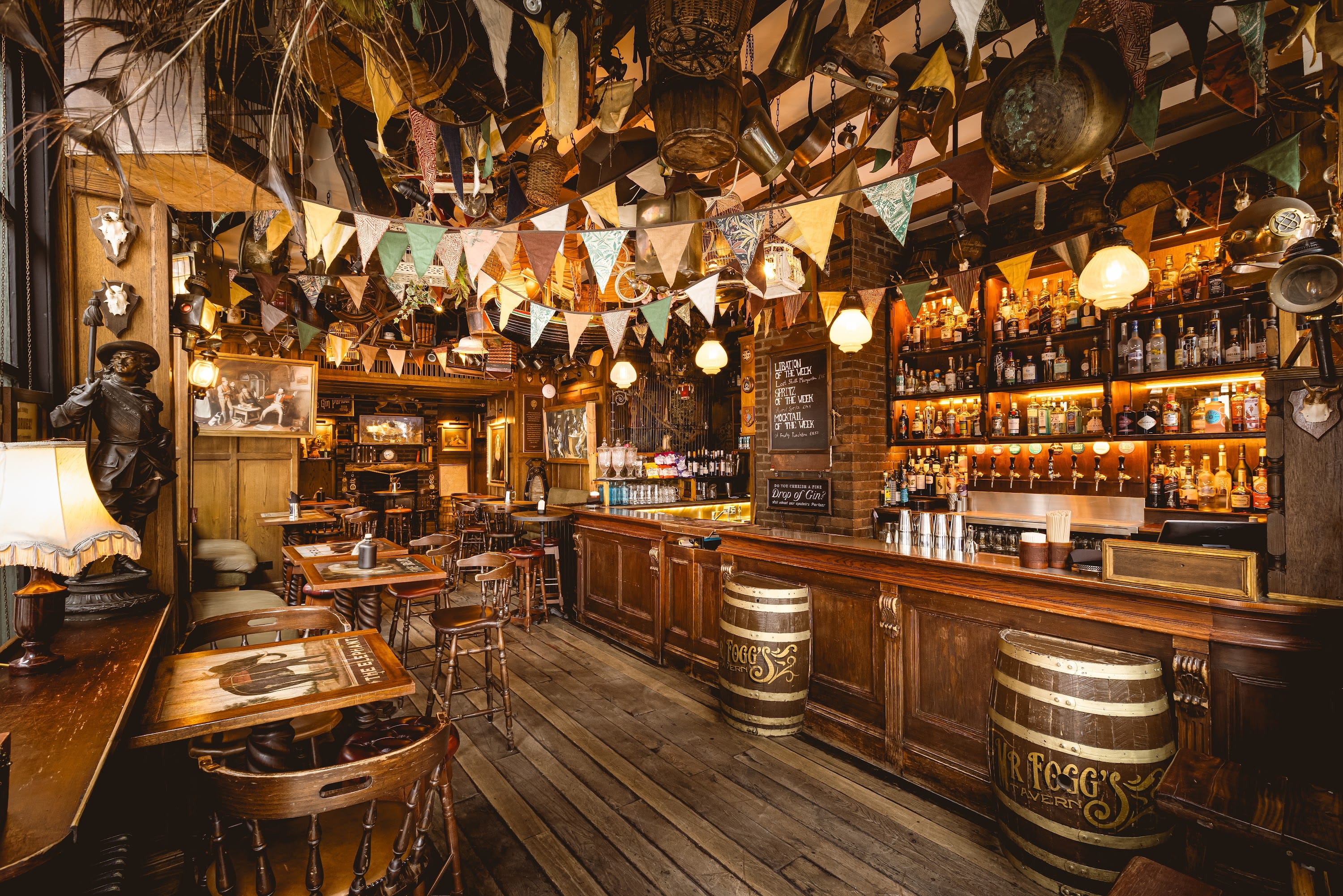 Mr Fogg's Tavern and Gin Parlour 1