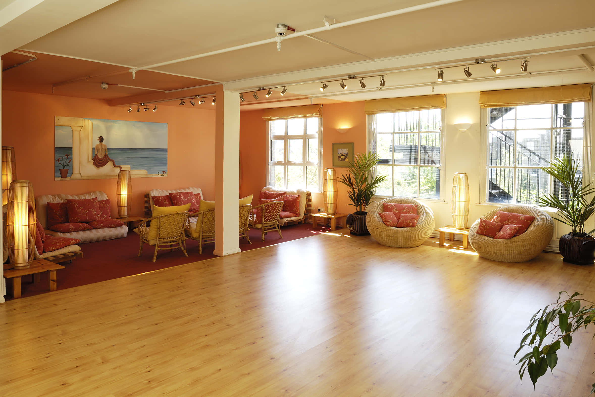 London Art Studio Whole Building 8