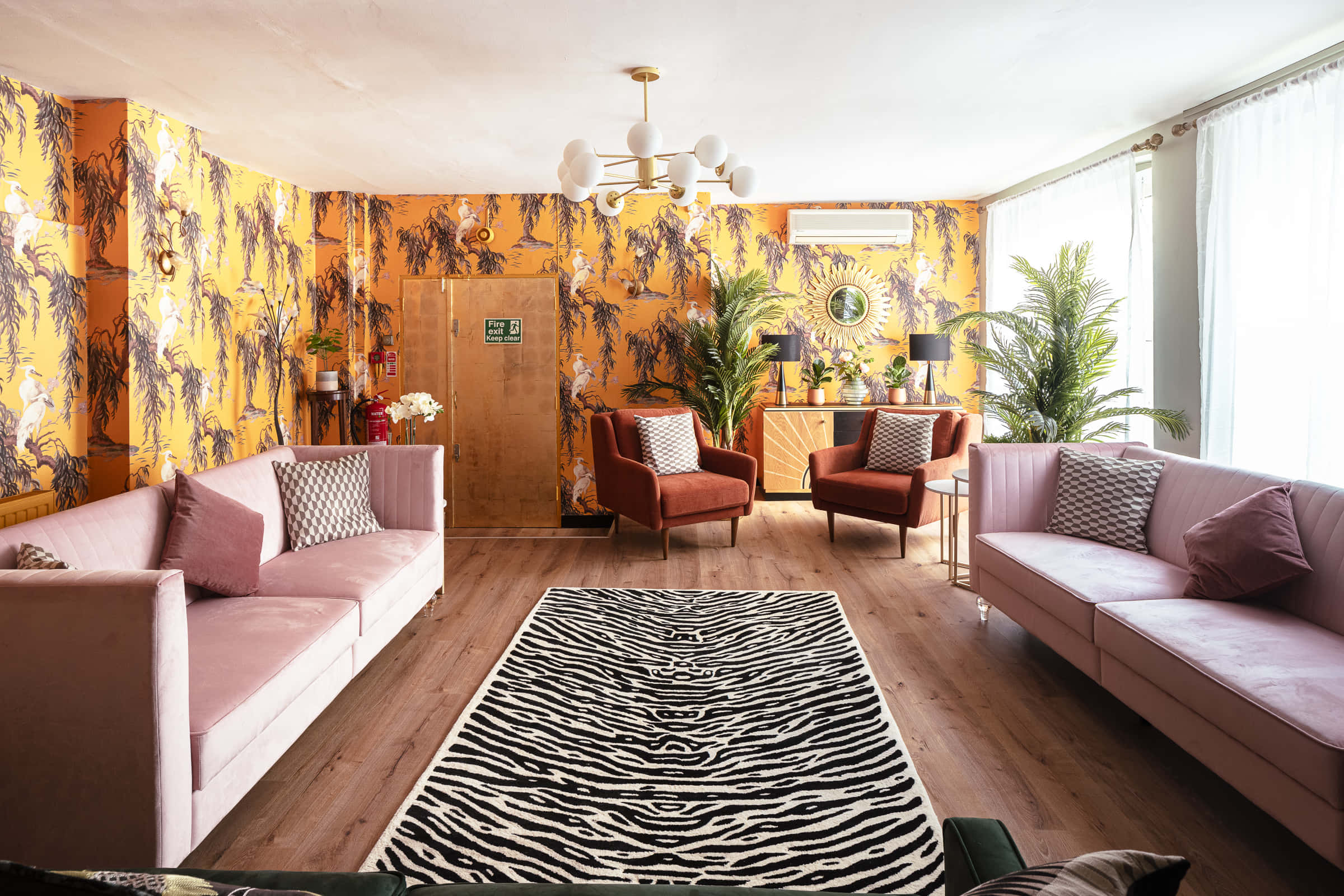 London Art Studio Whole Building 7