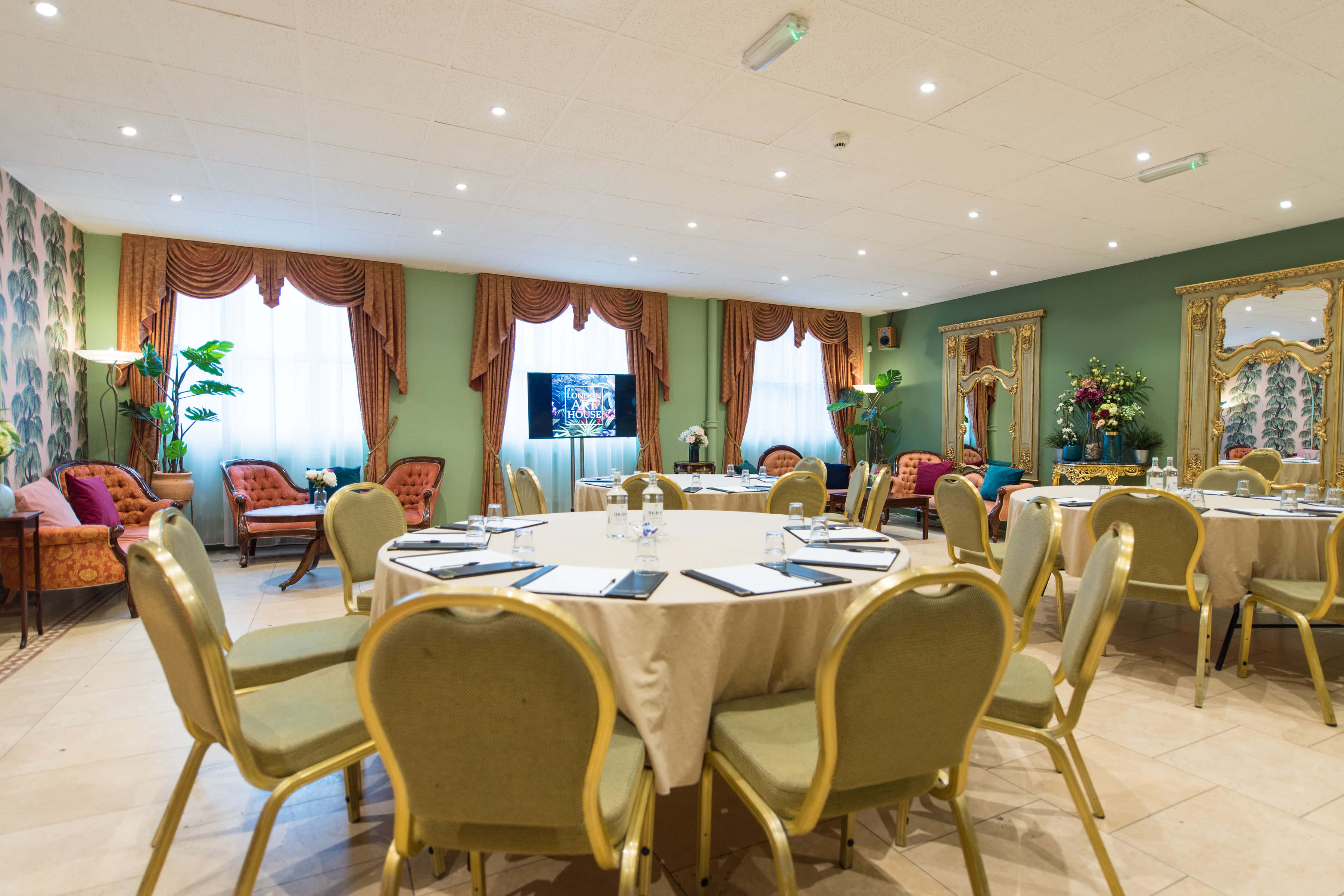 London Art Studio Whole Building 3