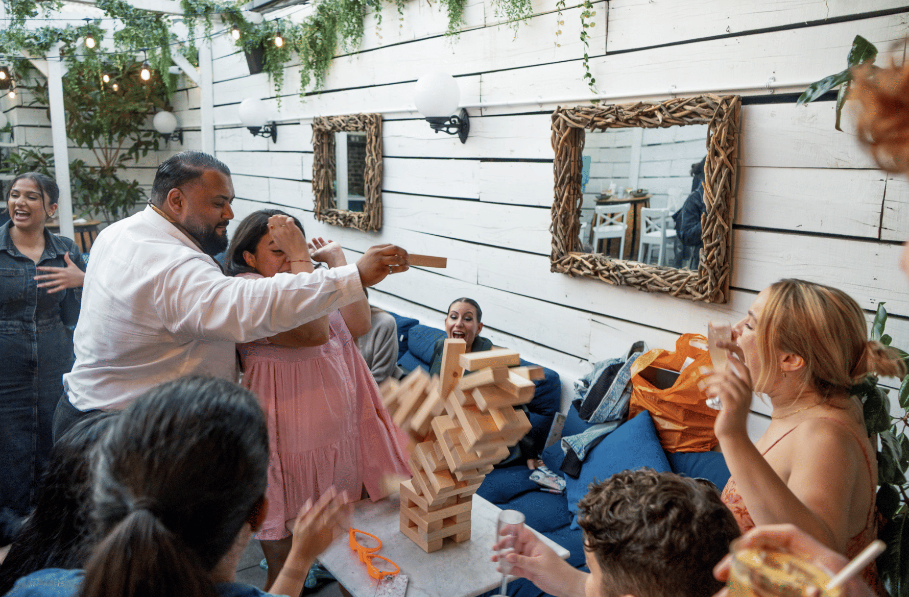 Weatherproof Rooftop Bar | Perfect Summer Party 14