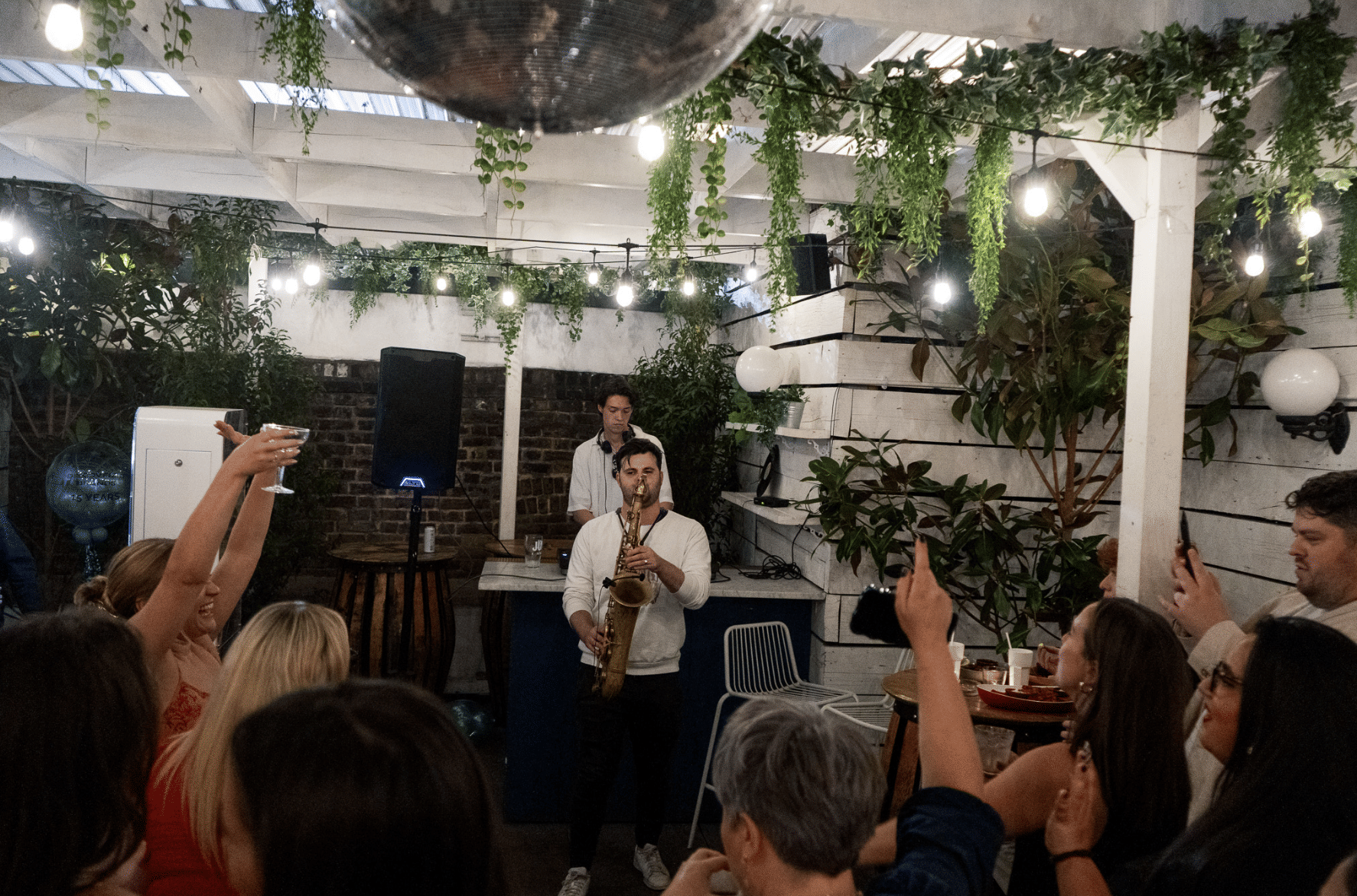 Weatherproof Rooftop Bar | Perfect Summer Party 39