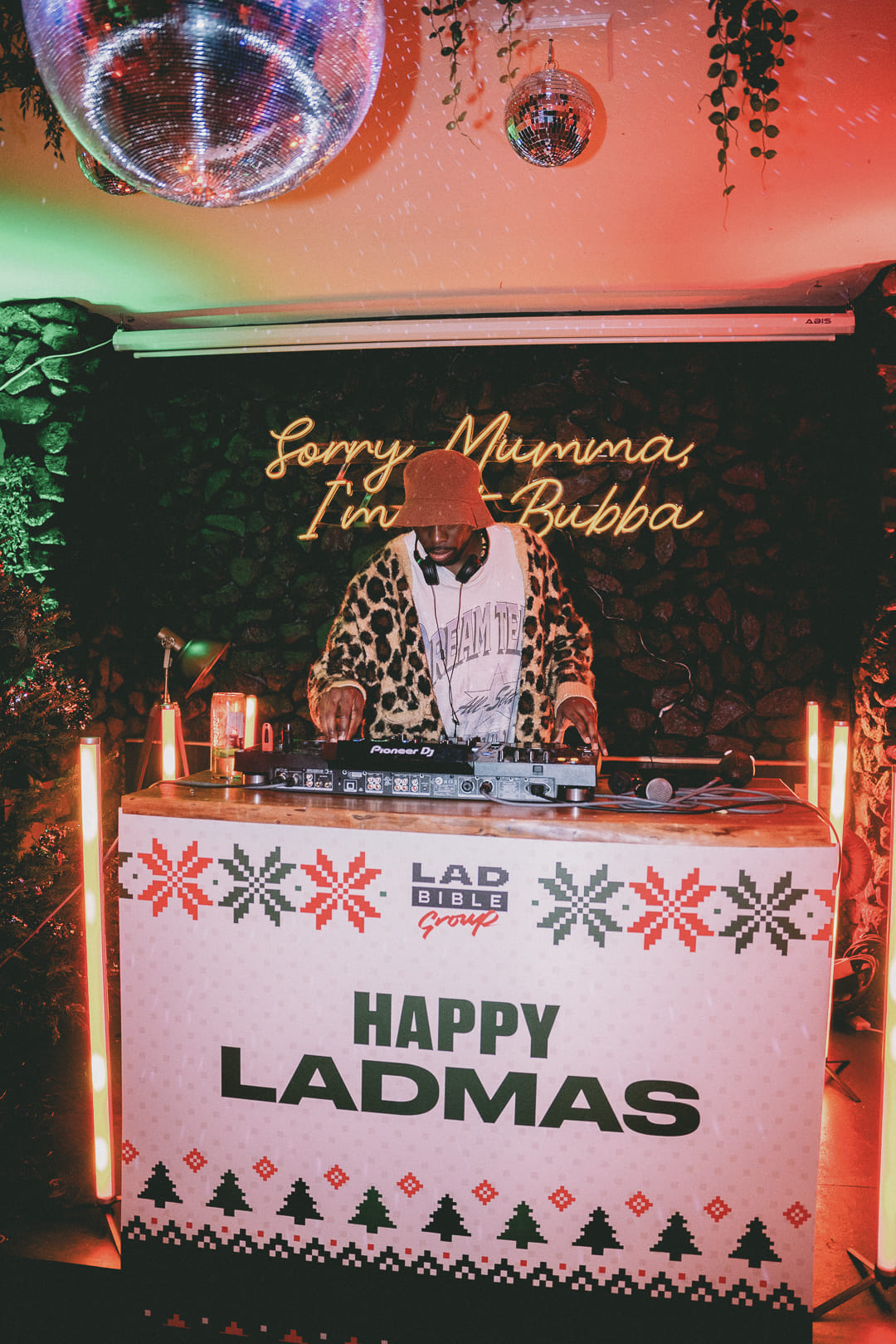 Christmas At Bubba Oasis 26