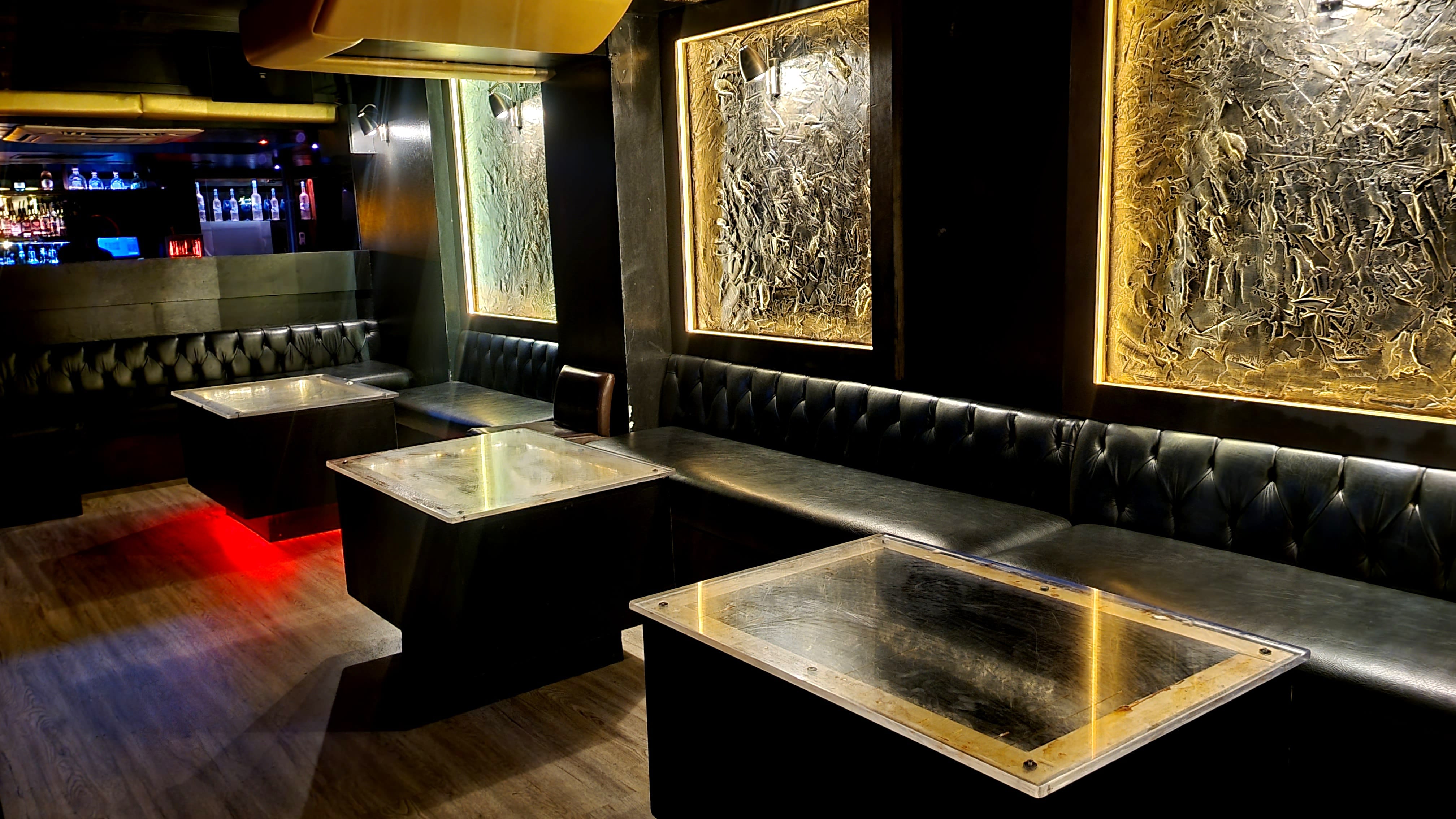 Club & Lounge Private Hire