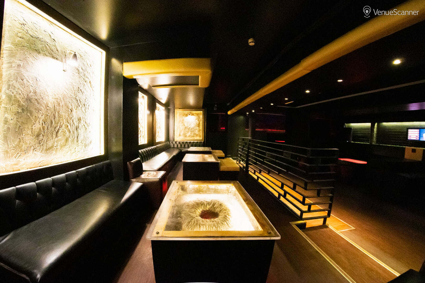 Semi Private & VIP Booths 0