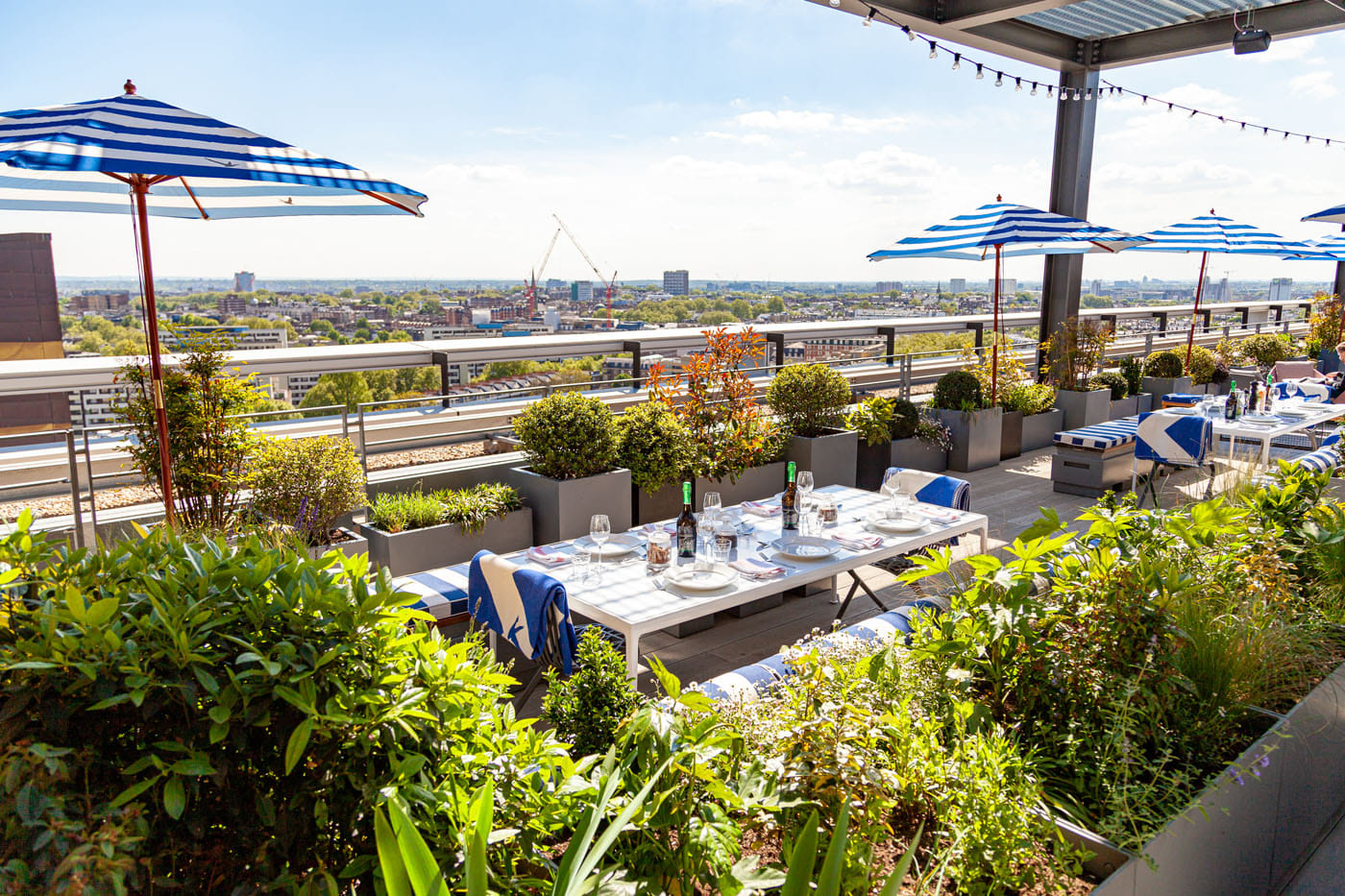 Main Bar & Winter Terrace 7
