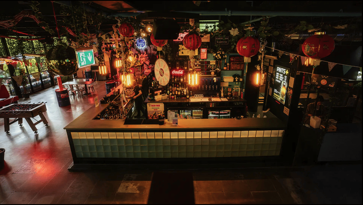 Main Bar & Winter Terrace 2