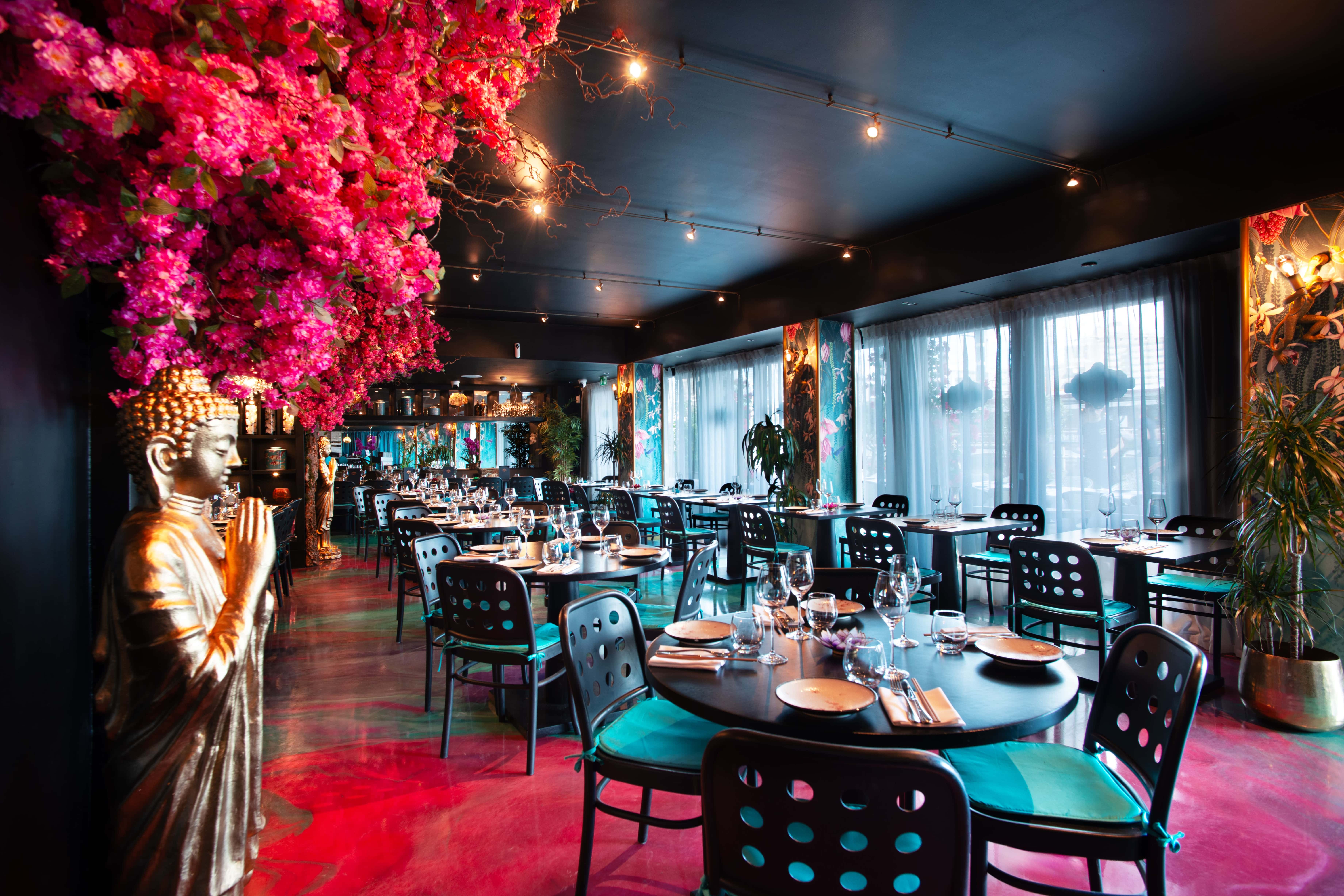 Sticky Mango Tower Bridge - General Group Dining 8