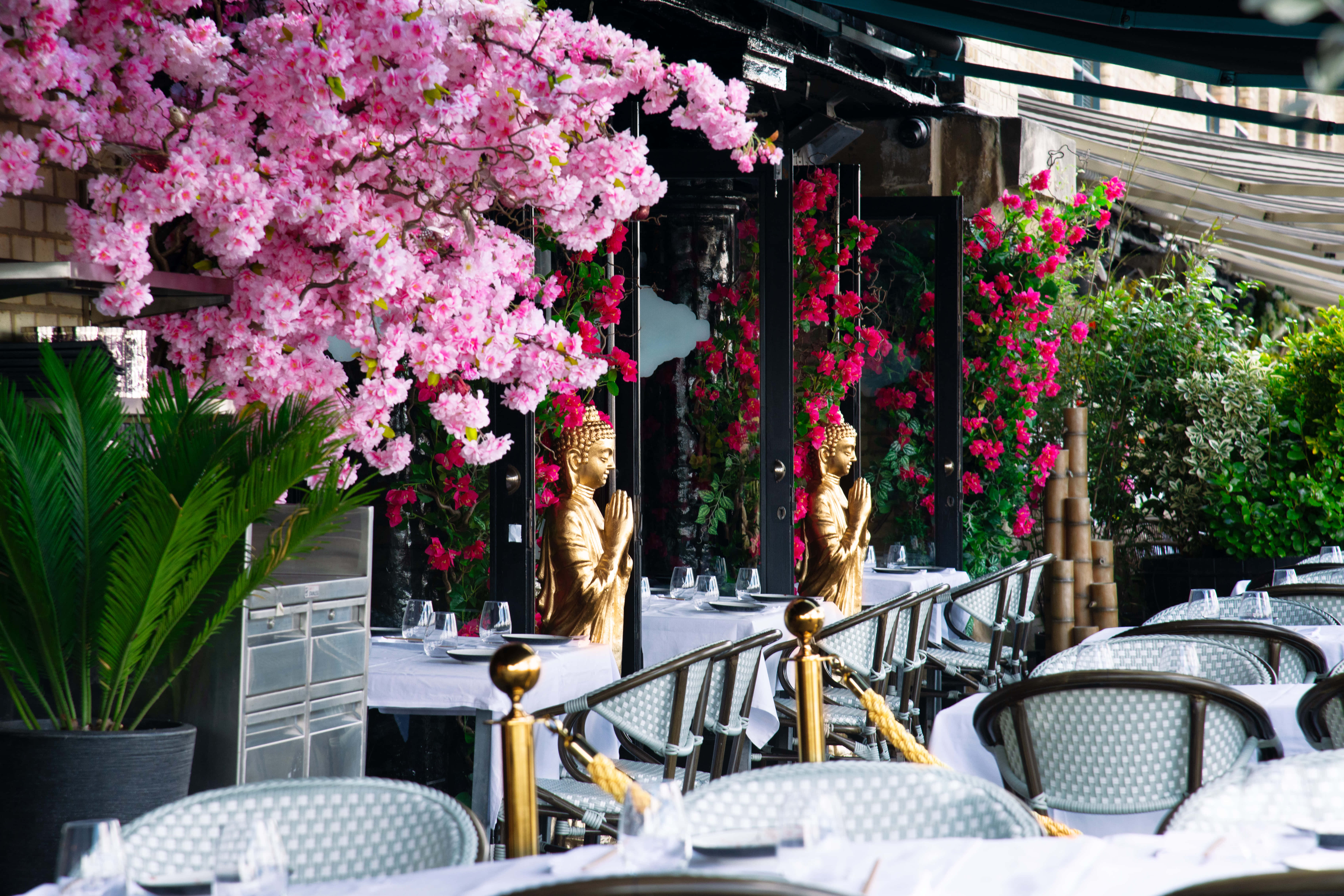 Outdoor Standing Reception 12