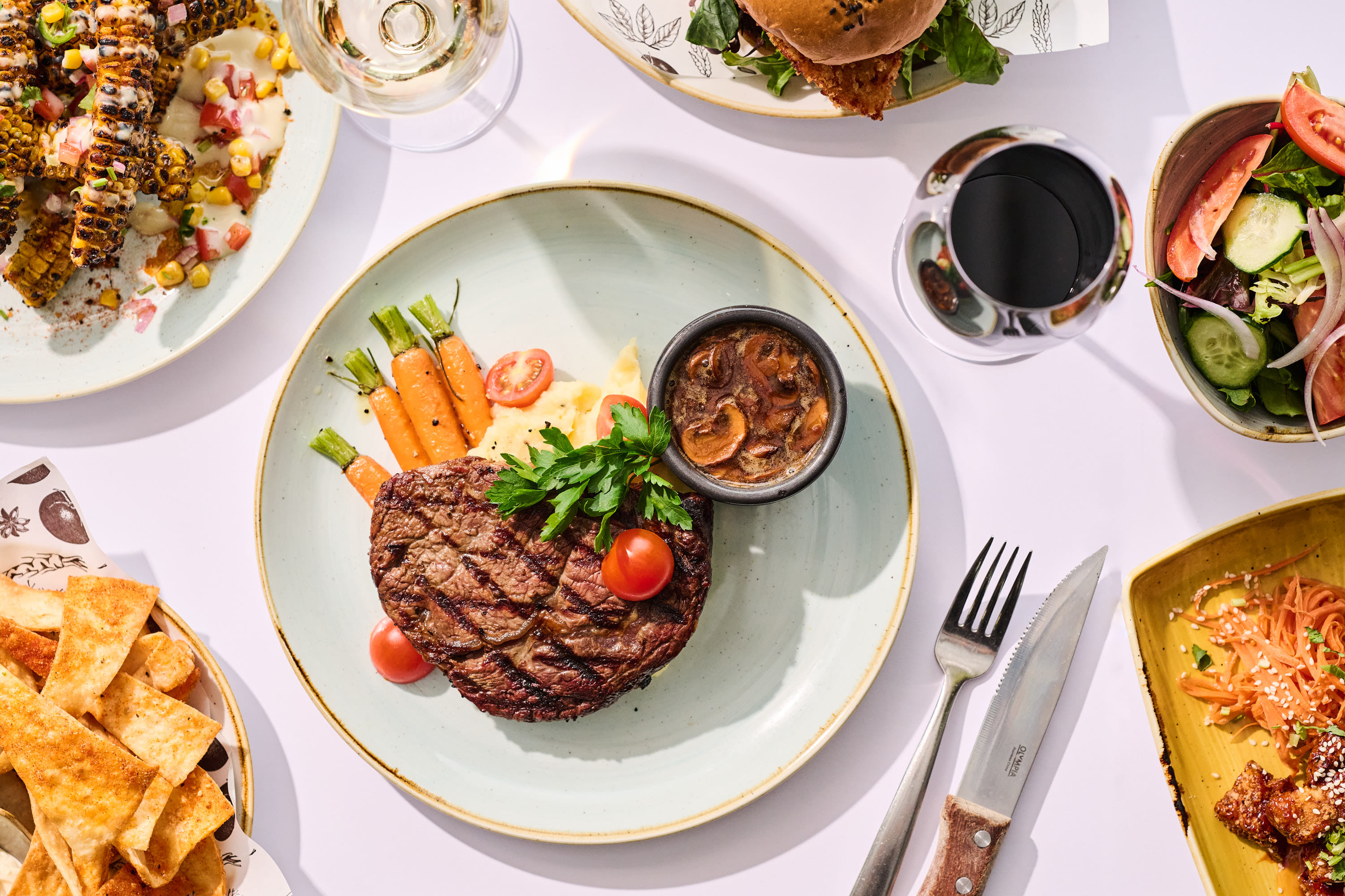 No.10 Restaurant & Bar 3