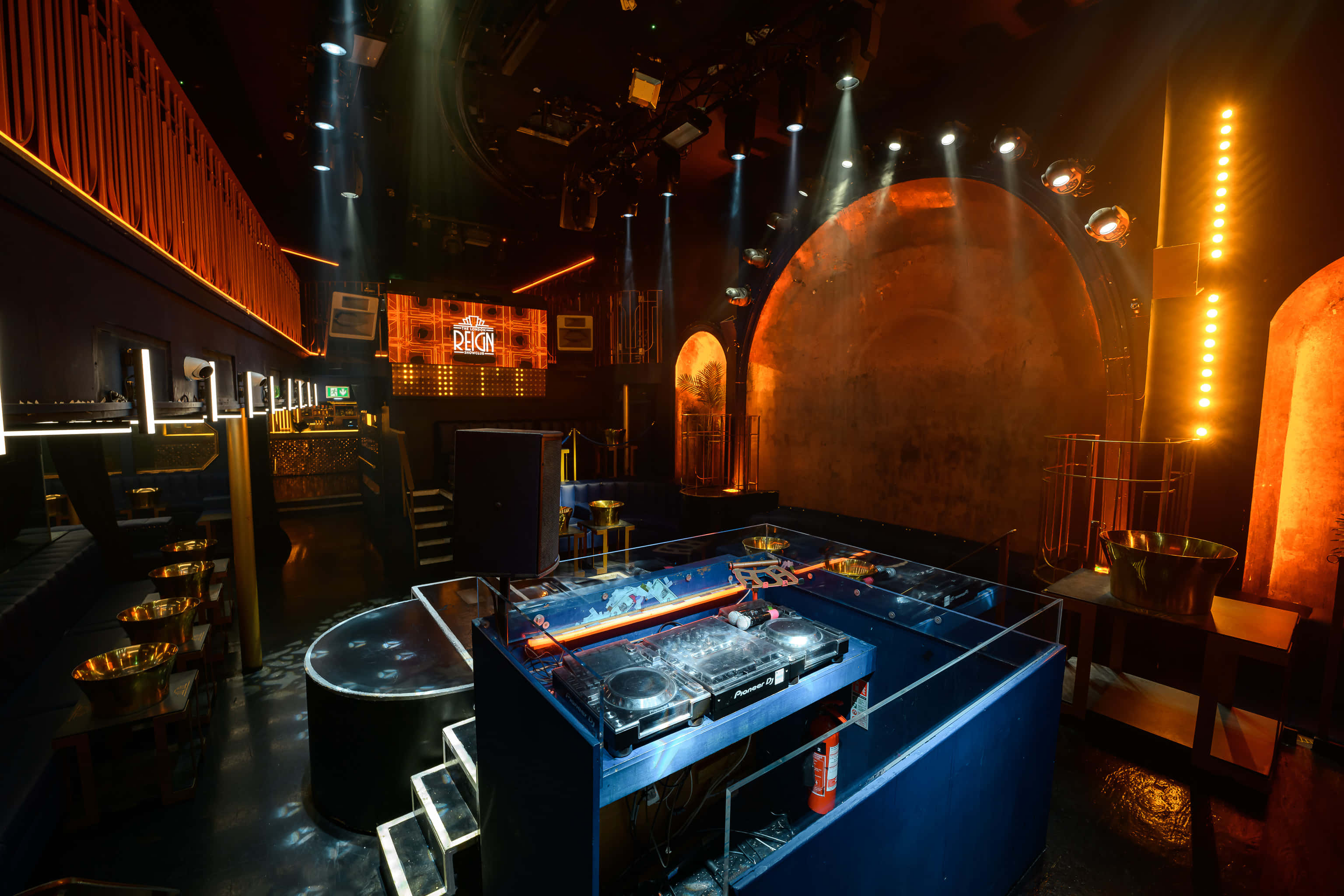 The London Reign 215 Piccadilly St James 5