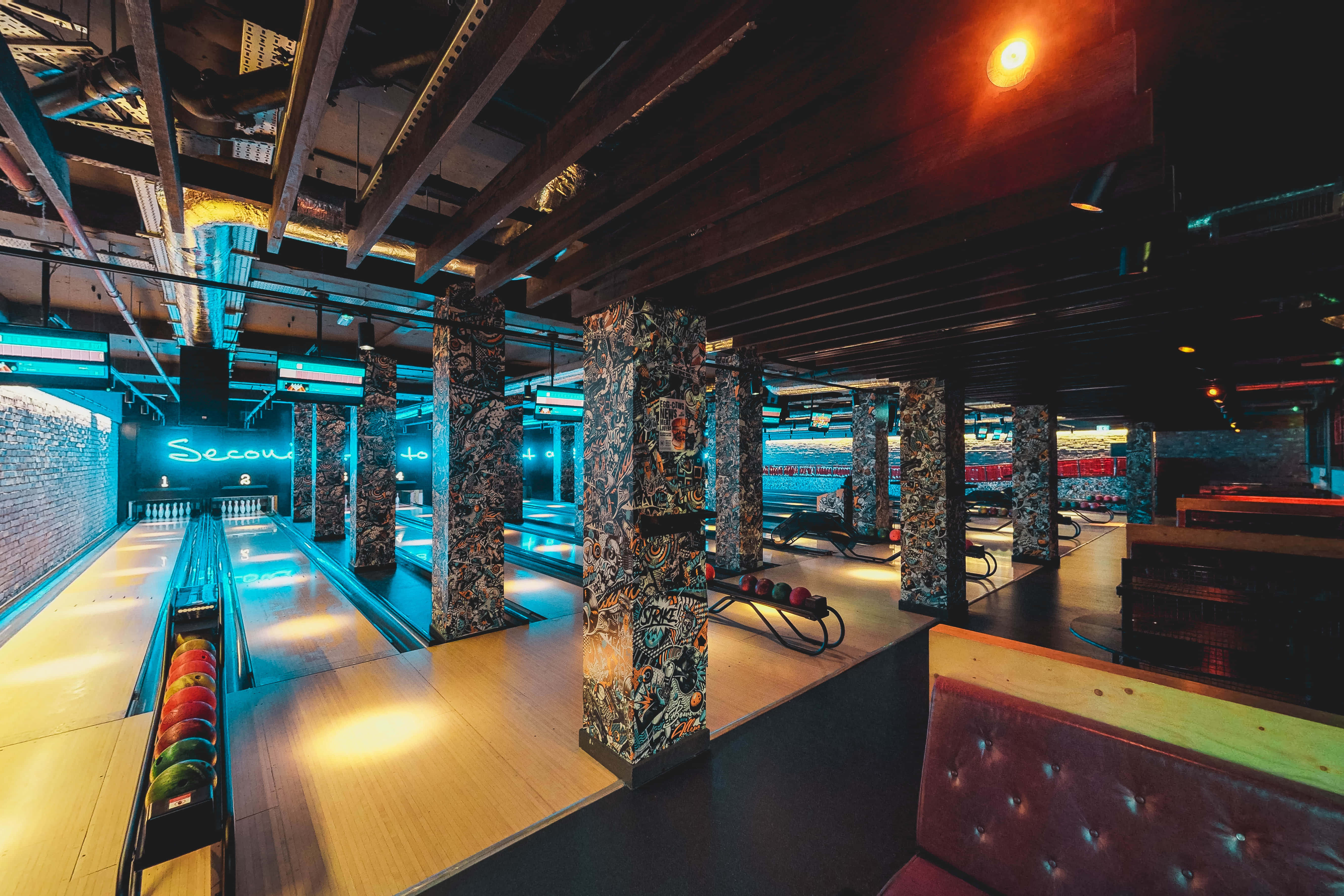 MAIN LANES - East and West Wings 2