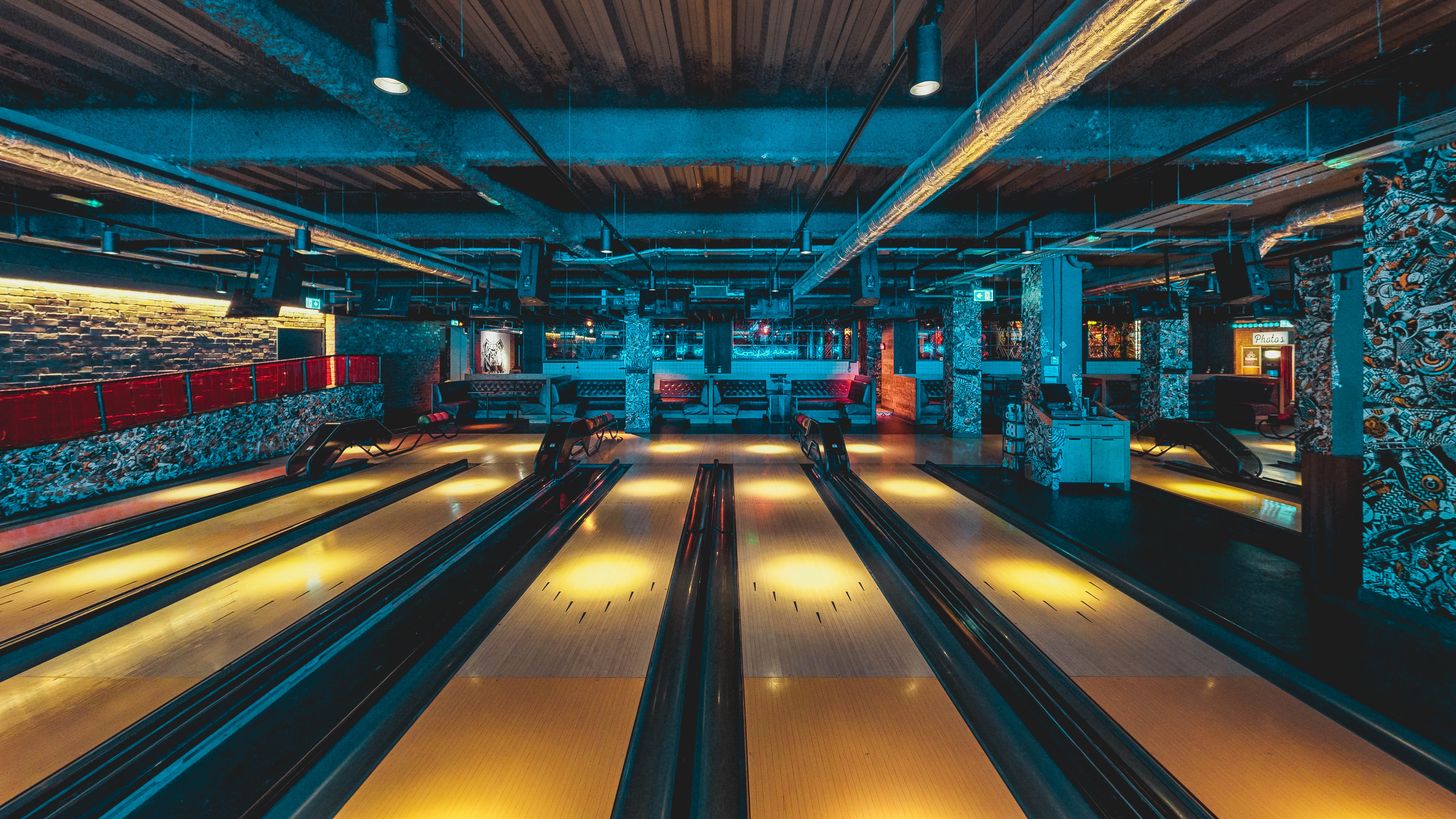 MAIN LANES - East and West Wings 3