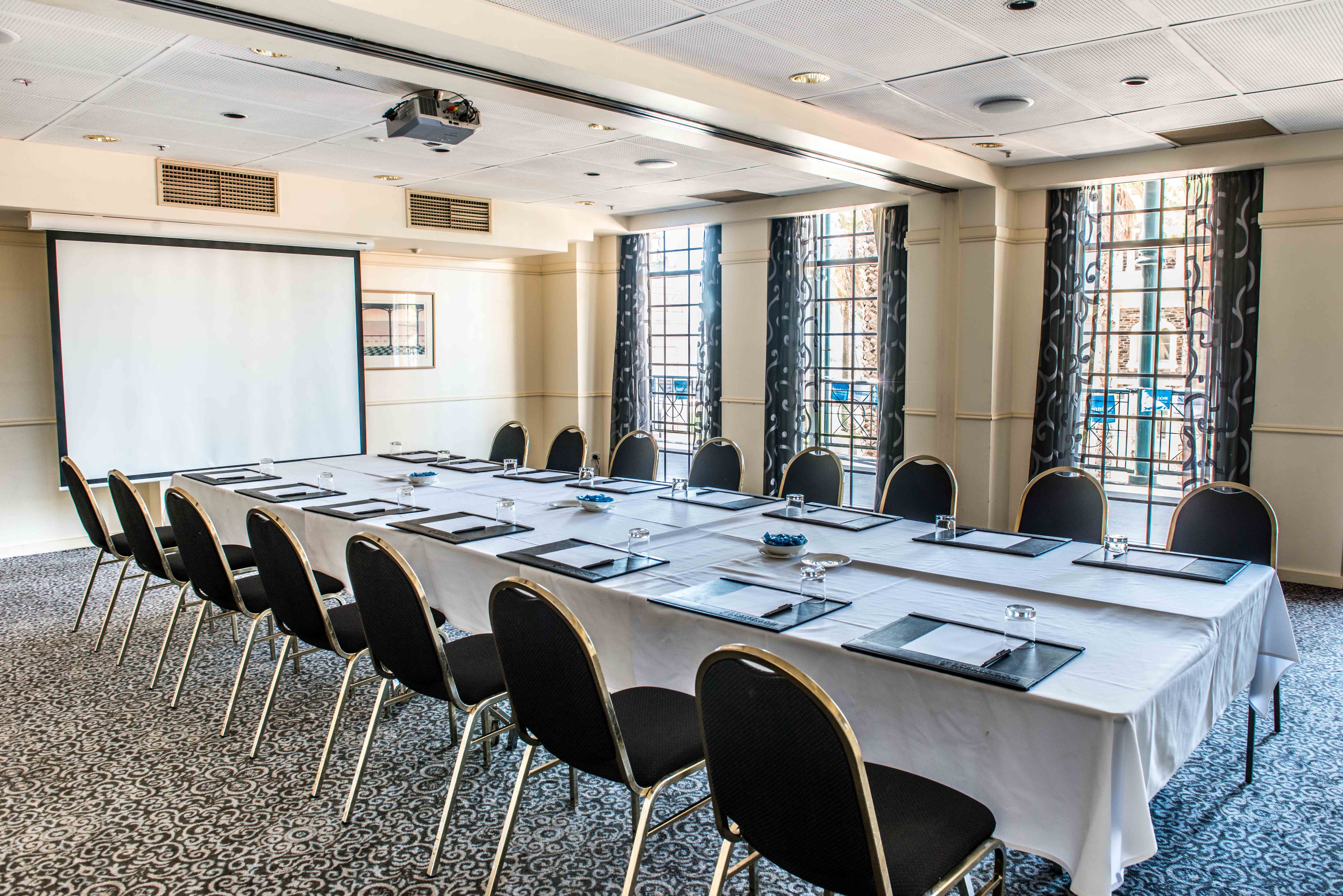 Hindmarsh Room 1