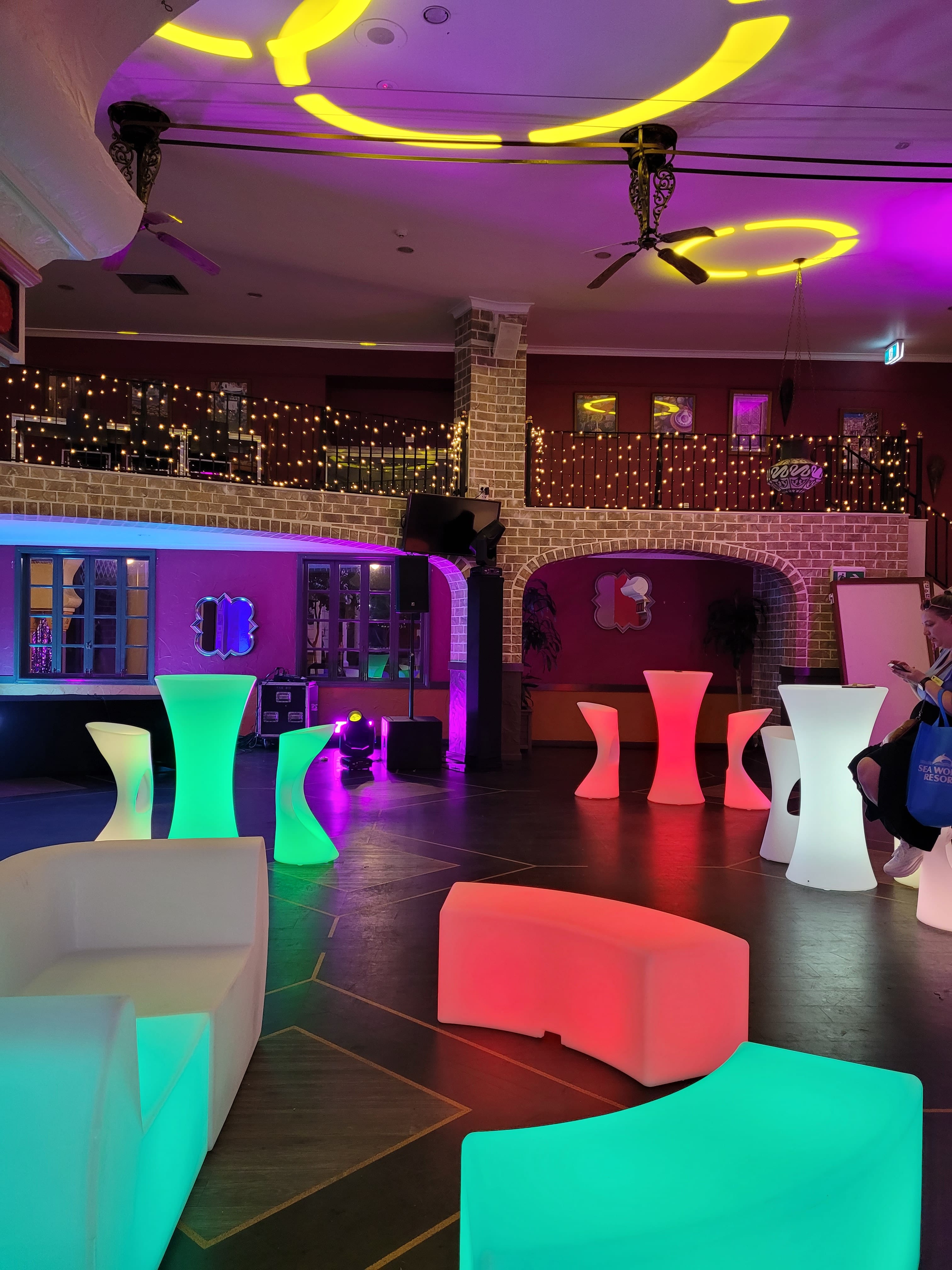 Ricks Cafe Americain 1