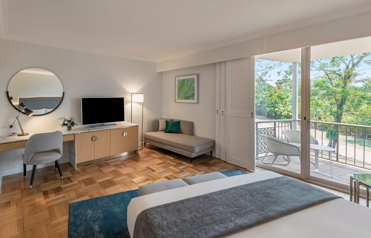 Garden Lounge Trio 3