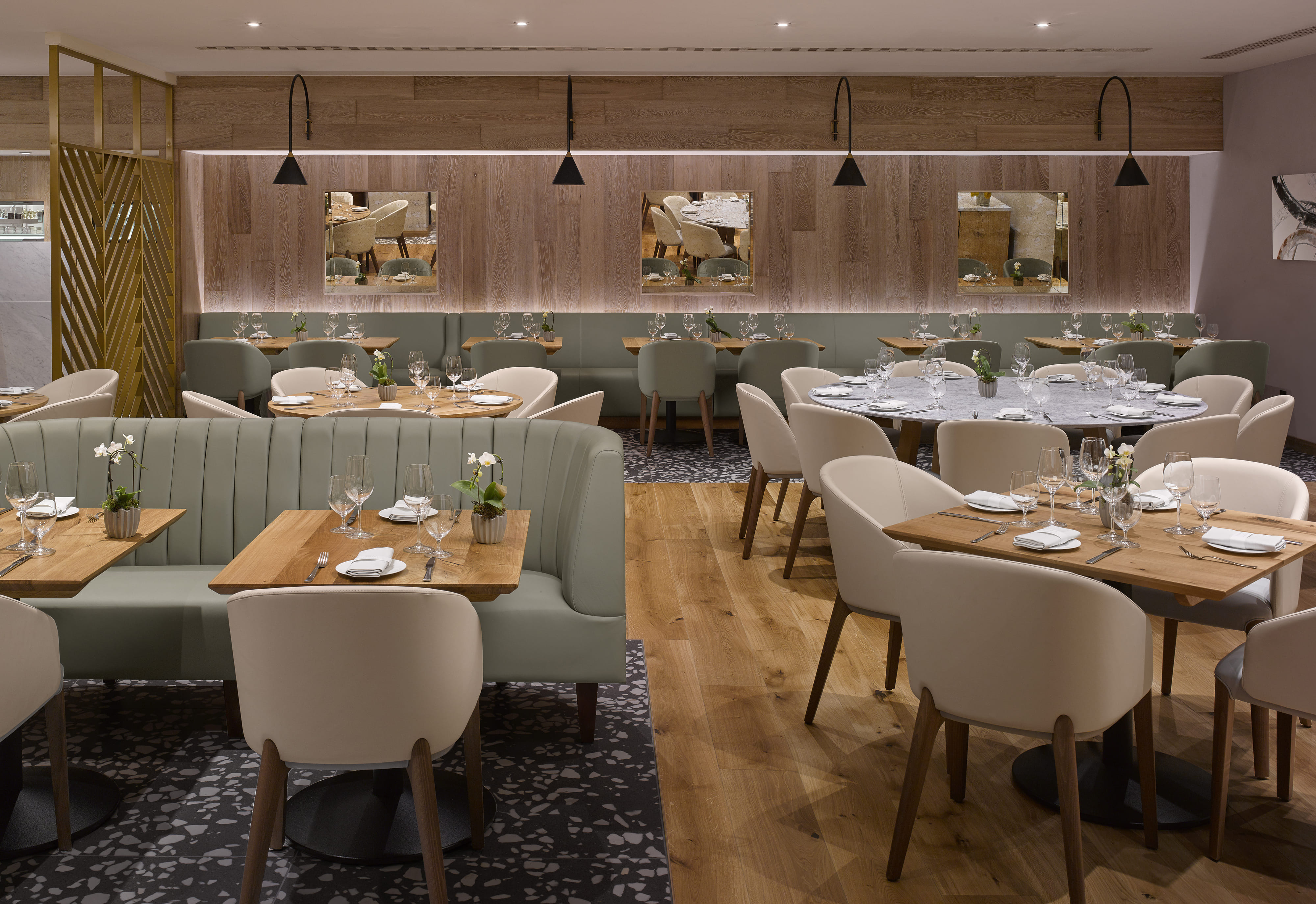 Hamilton Boardroom  1