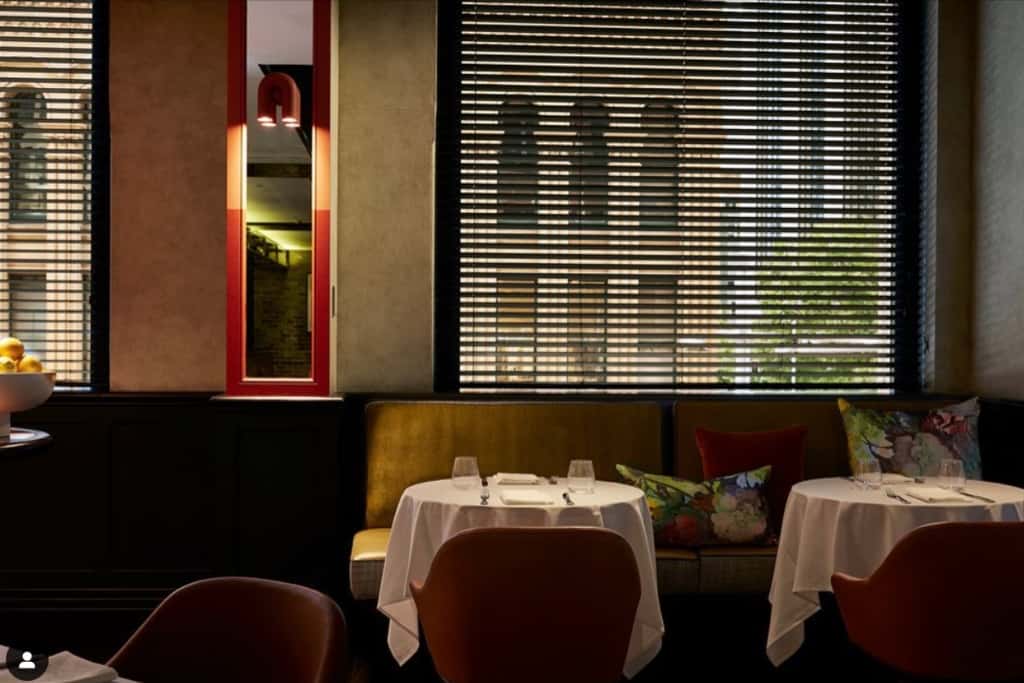 Gowings Bar & Grill 1