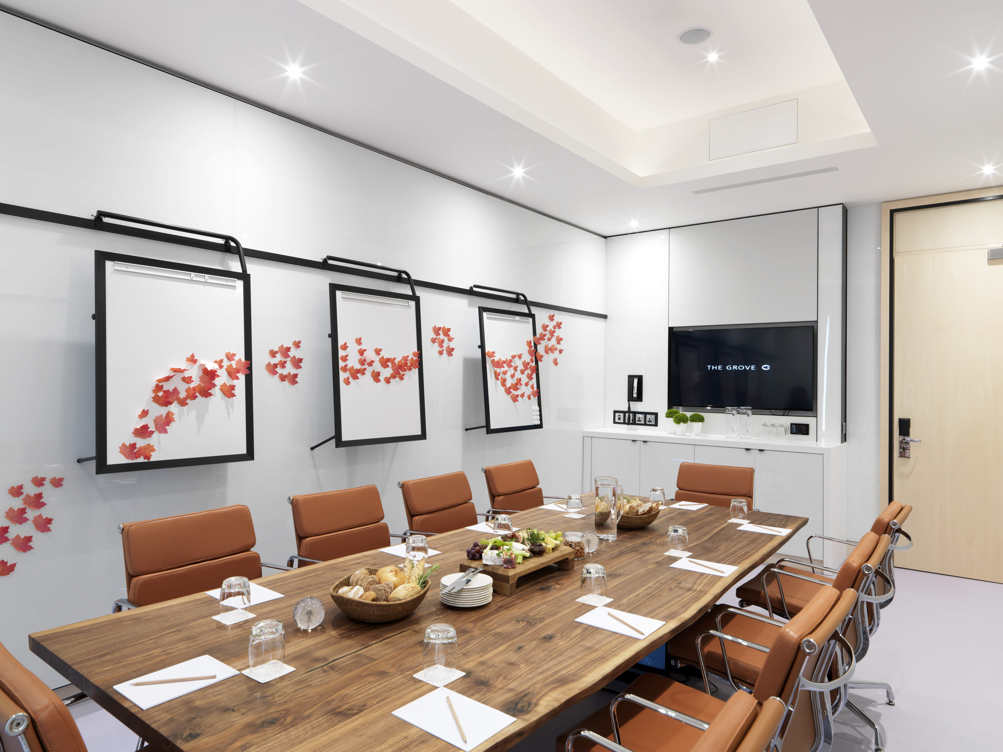 Small meeting rooms