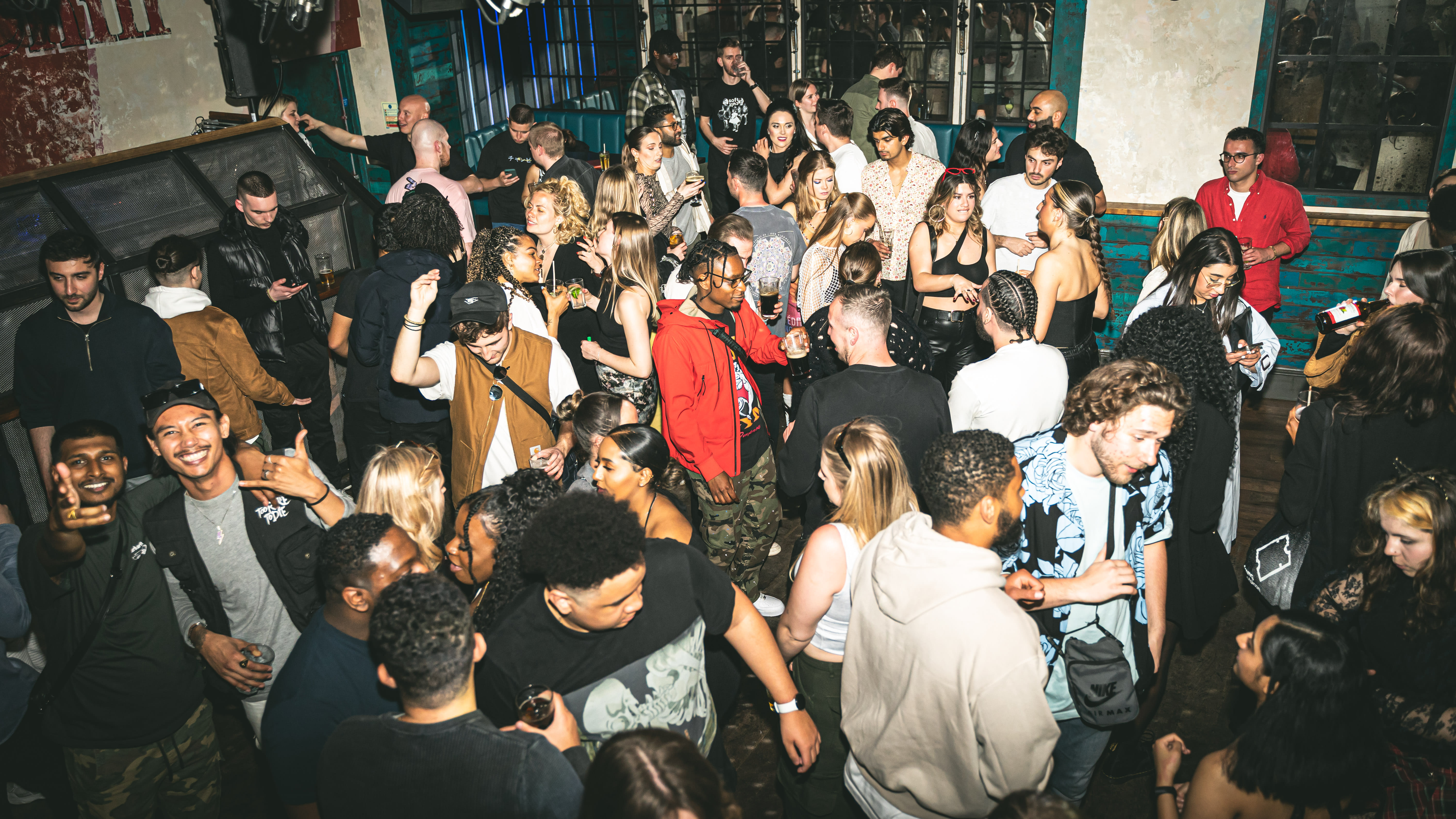 A Table @ The Big Chill  5