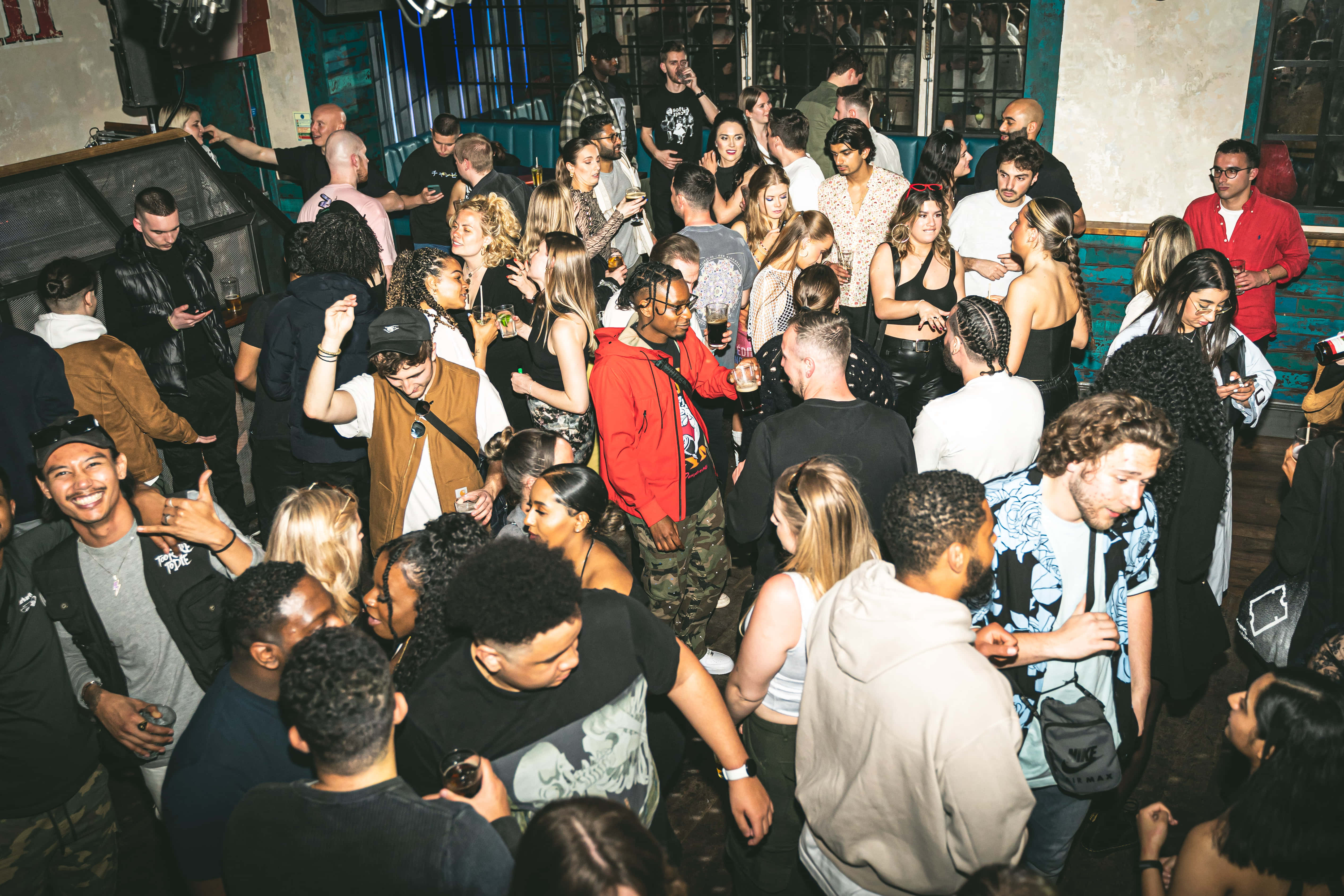 A Table @ The Big Chill 5