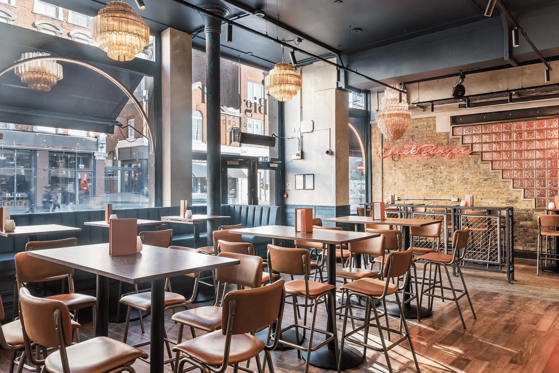 A Table @ The Big Chill 2