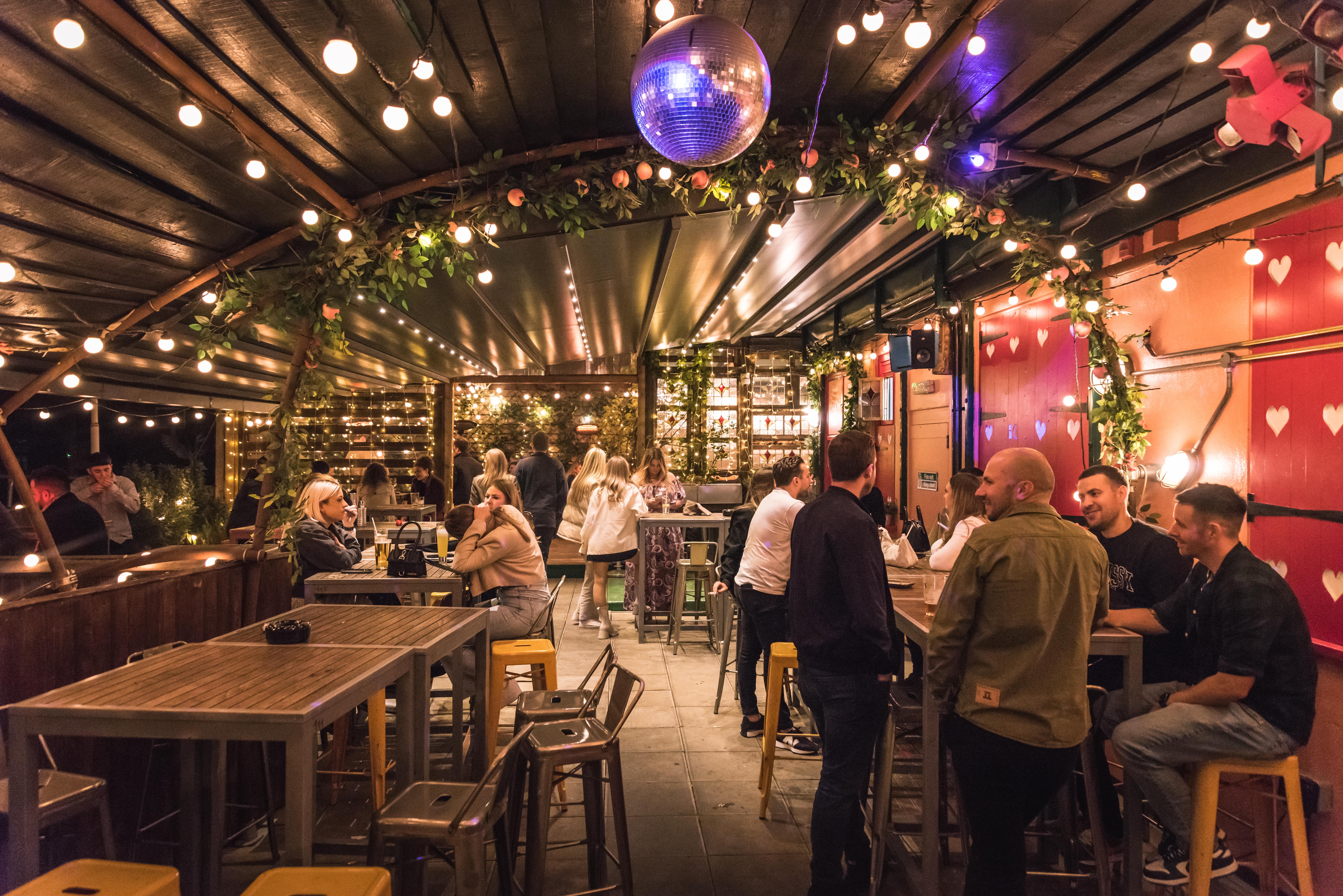 A Table @ The Big Chill  6