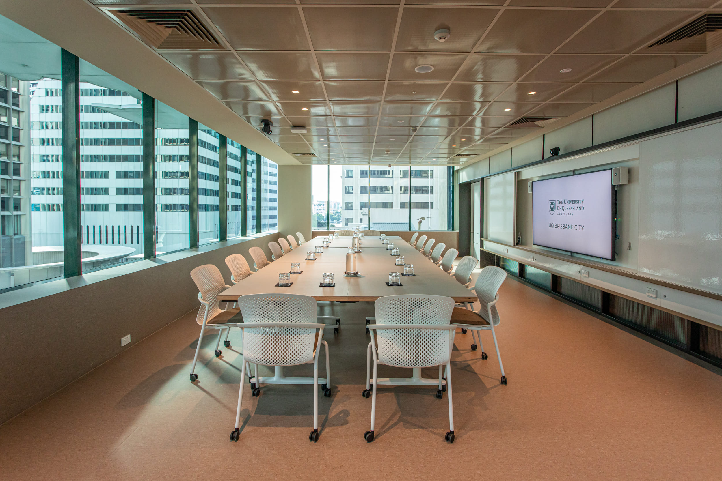 Creative Suite 512 9